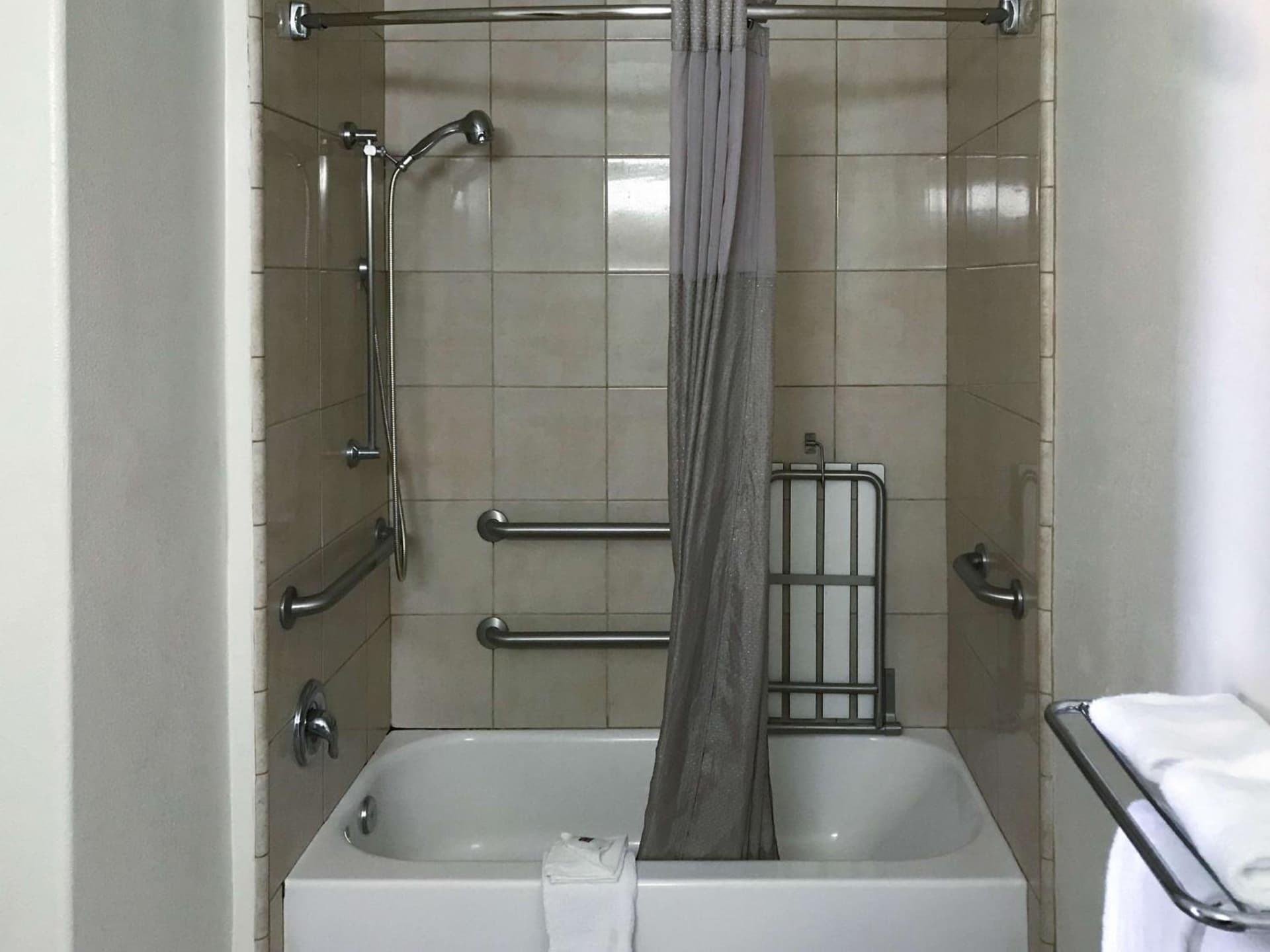 Motel 6-Visalia, CA gallery photo in Visalia, CA — image 41