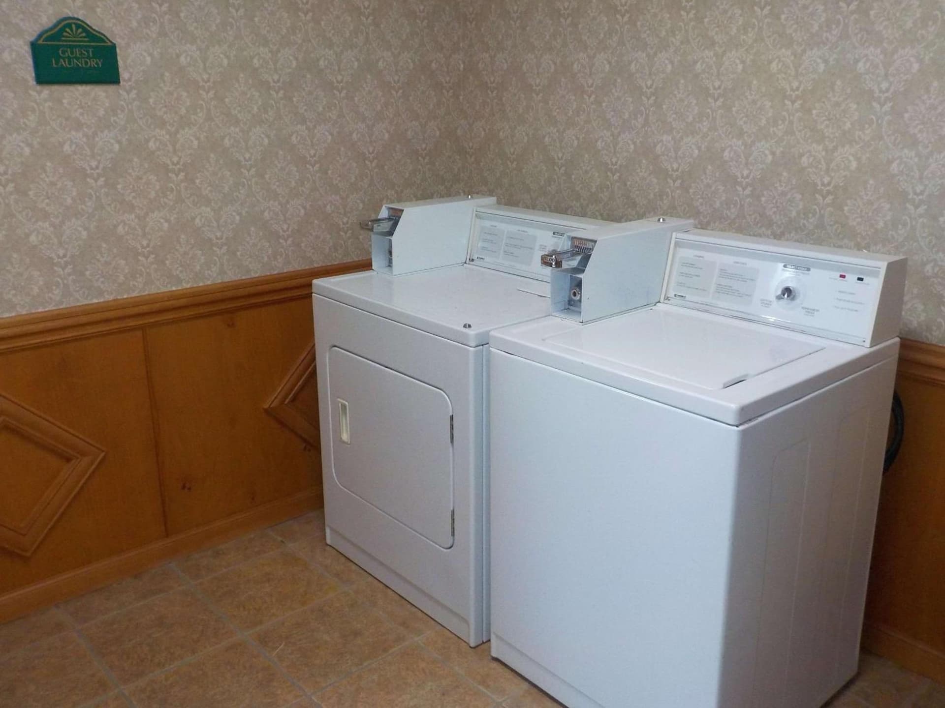 SureStay Plus Hotel by Best Western Warner Robins AFB gallery photo in Warner Robins, GA — image 29