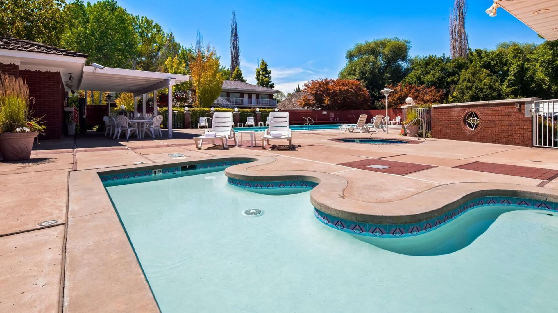 Baugh Motel, SureStay Collection by Best Western gallery photo in Logan, UT — image 4