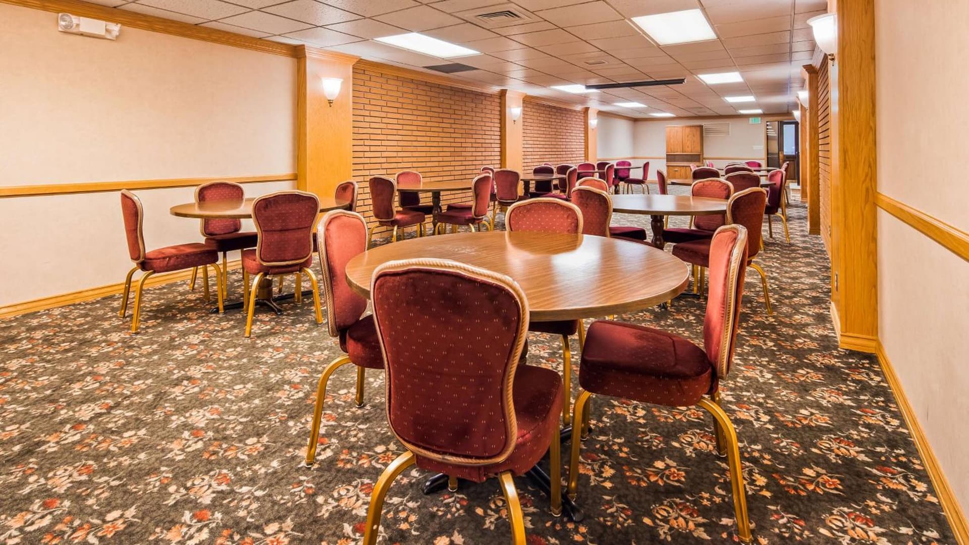 Baugh Motel, SureStay Collection by Best Western gallery photo in Logan, UT — image 15
