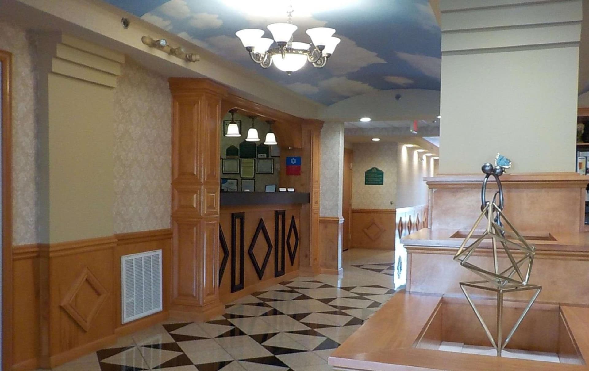 SureStay Plus Hotel by Best Western Warner Robins AFB gallery photo in Warner Robins, GA — image 30