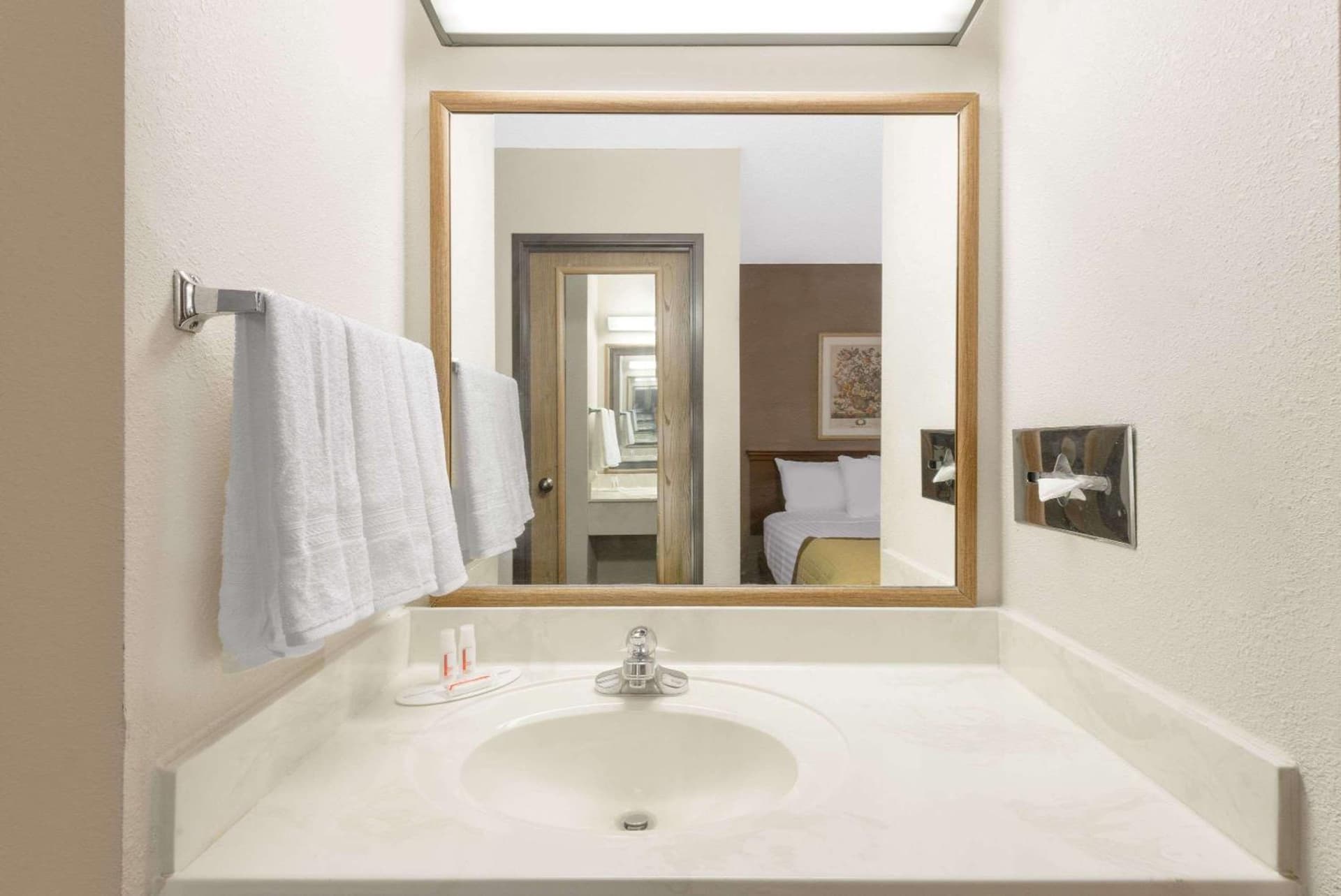 Baymont by Wyndham Zanesville gallery photo in Zanesville, OH — image 7