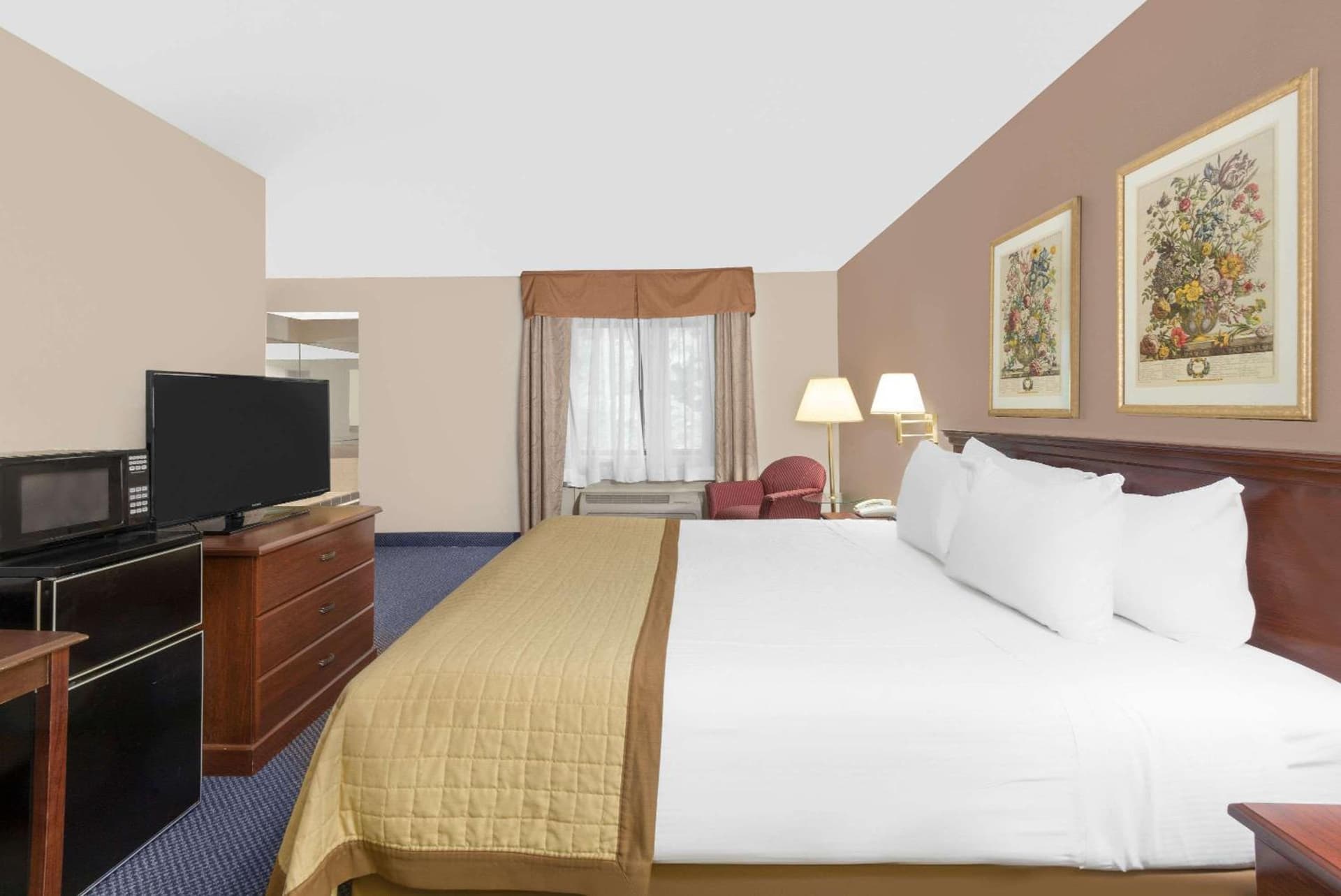 Baymont by Wyndham Zanesville gallery photo in Zanesville, OH — image 9
