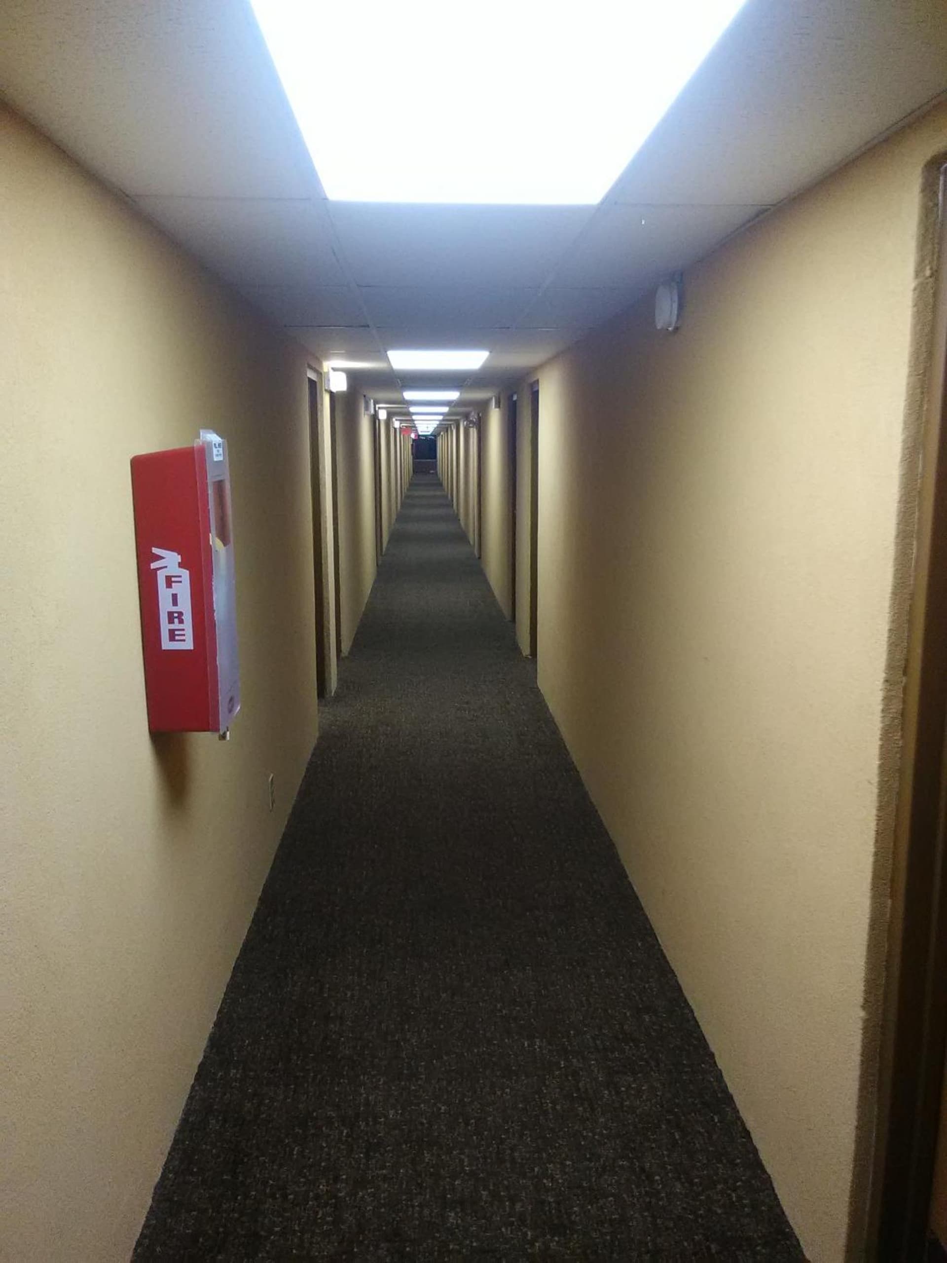 Travelodge by Wyndham Bloomington gallery photo in Bloomington, IN — image 9