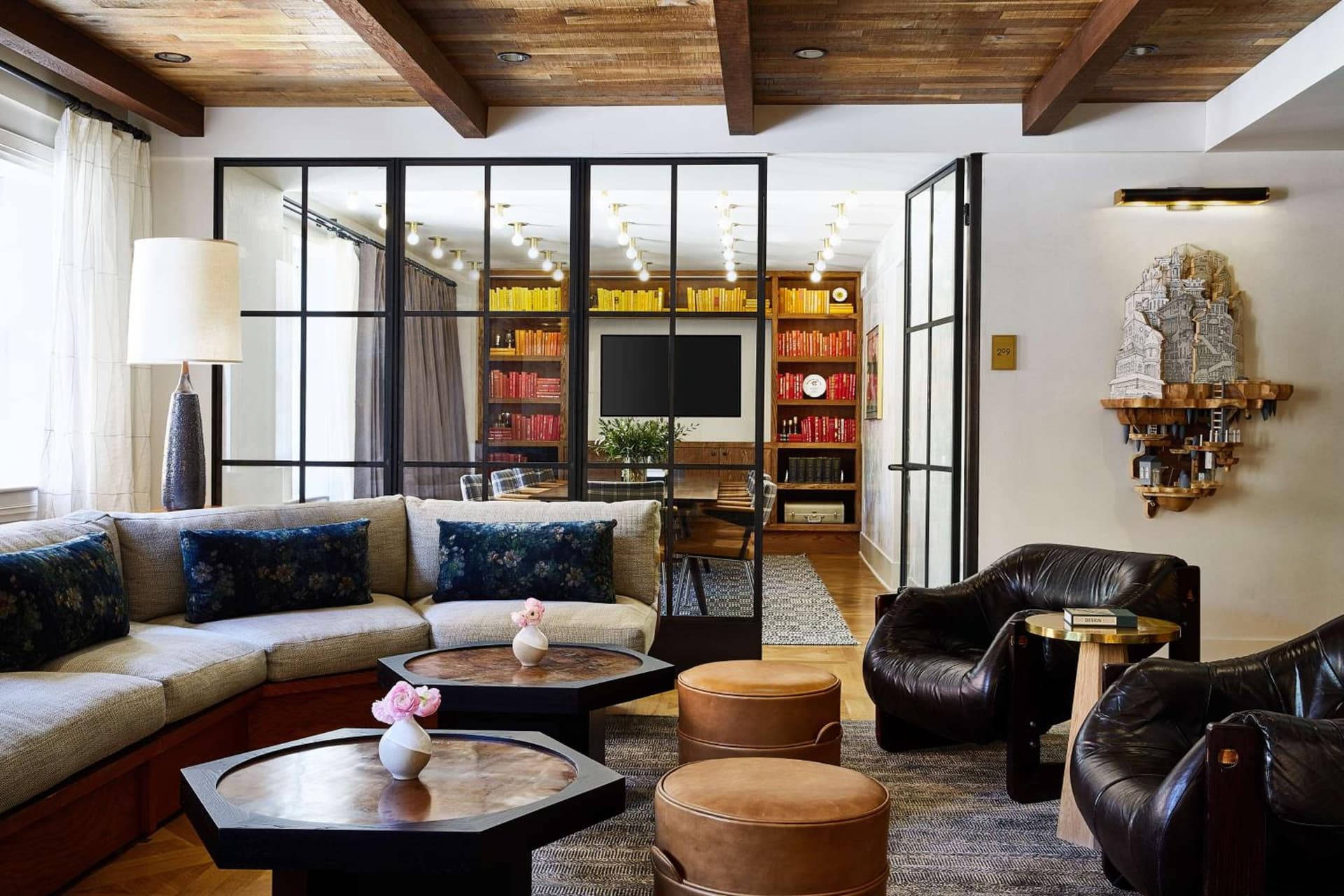 Hotel Revival Baltimore gallery photo in Baltimore, MD — image 9
