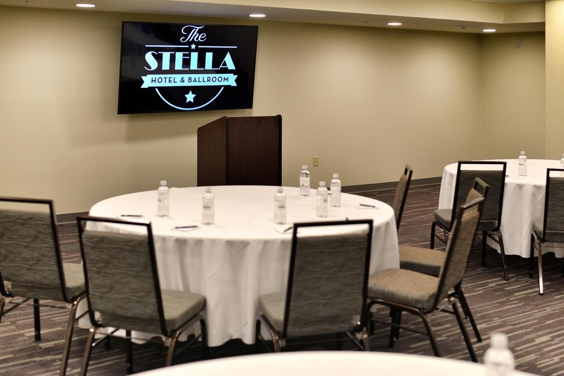 The Stella Hotel & Ballroom gallery photo in Kenosha, WI — image 71