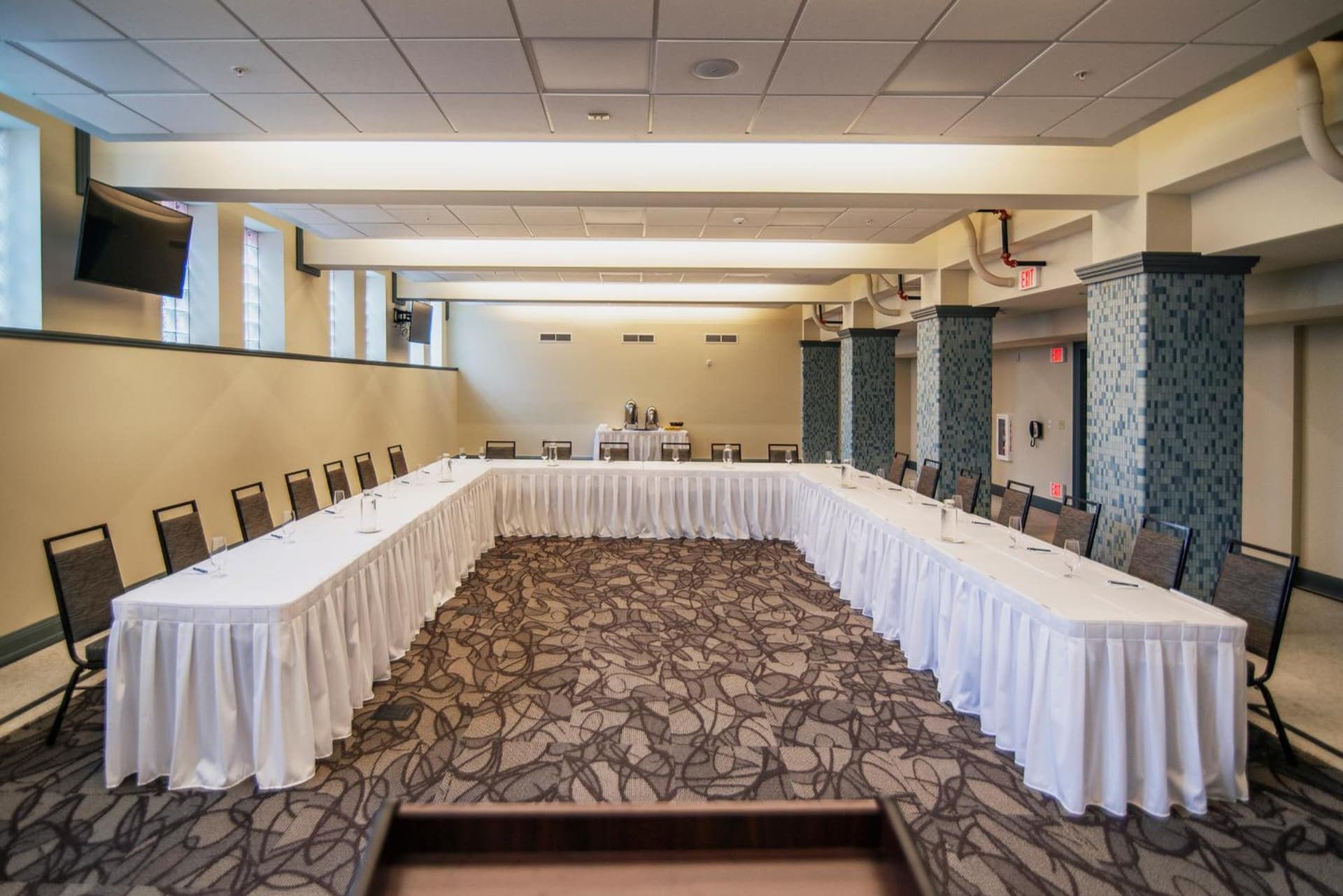 The Stella Hotel & Ballroom gallery photo in Kenosha, WI — image 69