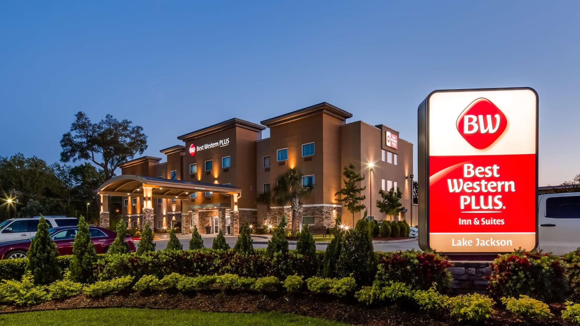 Best Western Plus Lake Jackson Inn & Suites featured exterior or lobby in Lake Jackson, TX — similar hotel