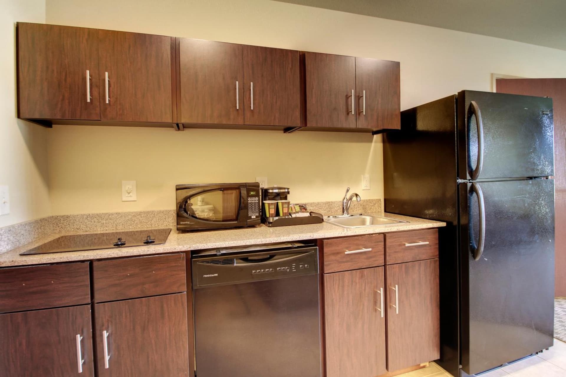 Cobblestone Inn & Suites - Bloomfield interior in Bloomfield, IA — gallery photo 2