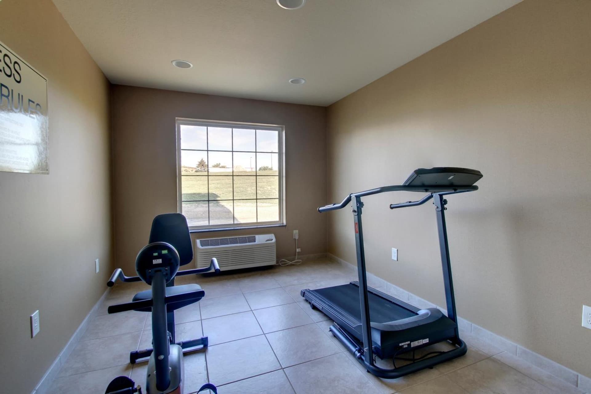 Cobblestone Inn & Suites - Bloomfield property views in Bloomfield, IA — gallery photo 3