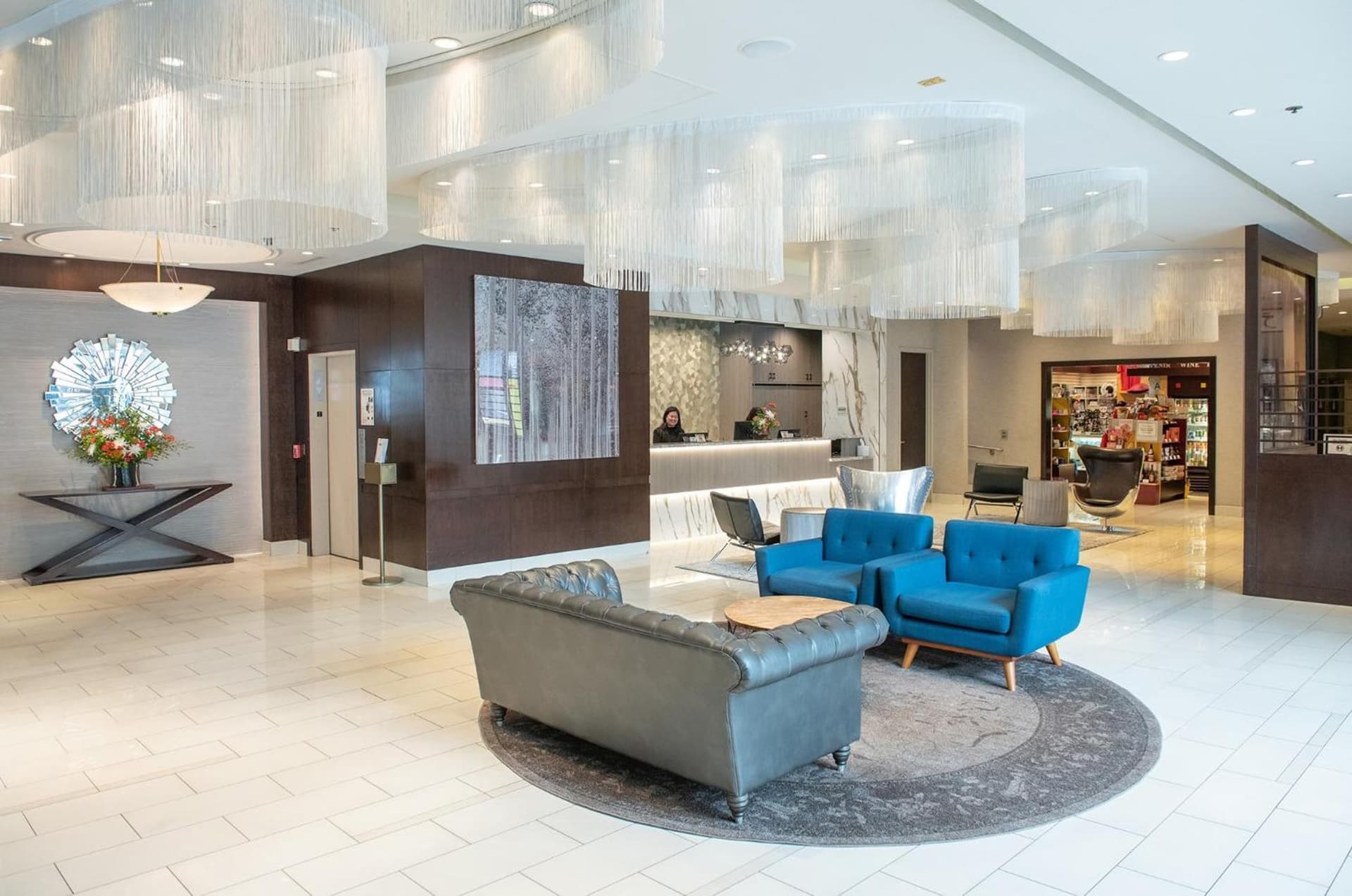 Miyako Hotel Los Angeles interior in Los Angeles, CA — gallery photo 2