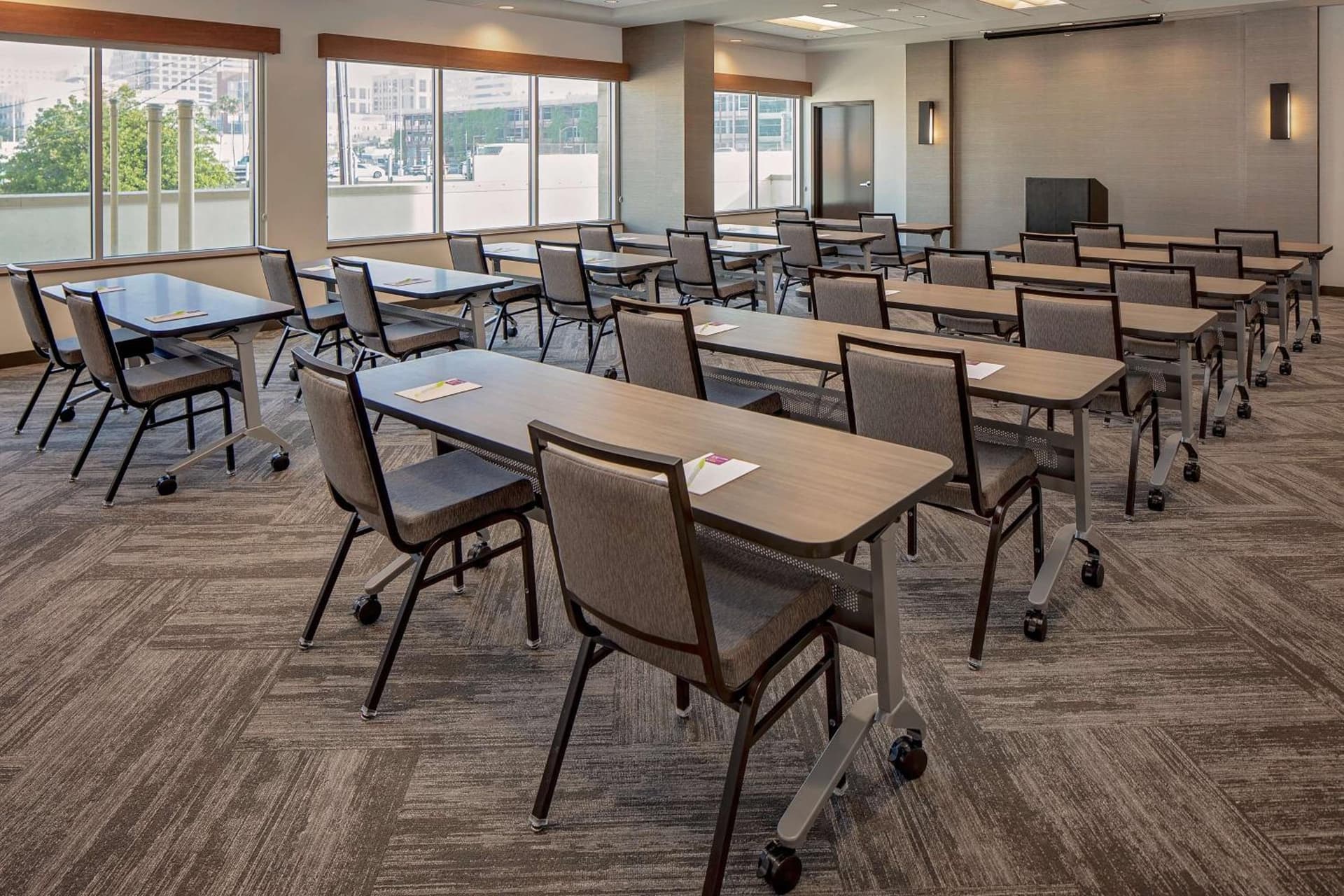 Hyatt Place Glendale/Los Angeles gallery photo in Glendale, CA — image 27