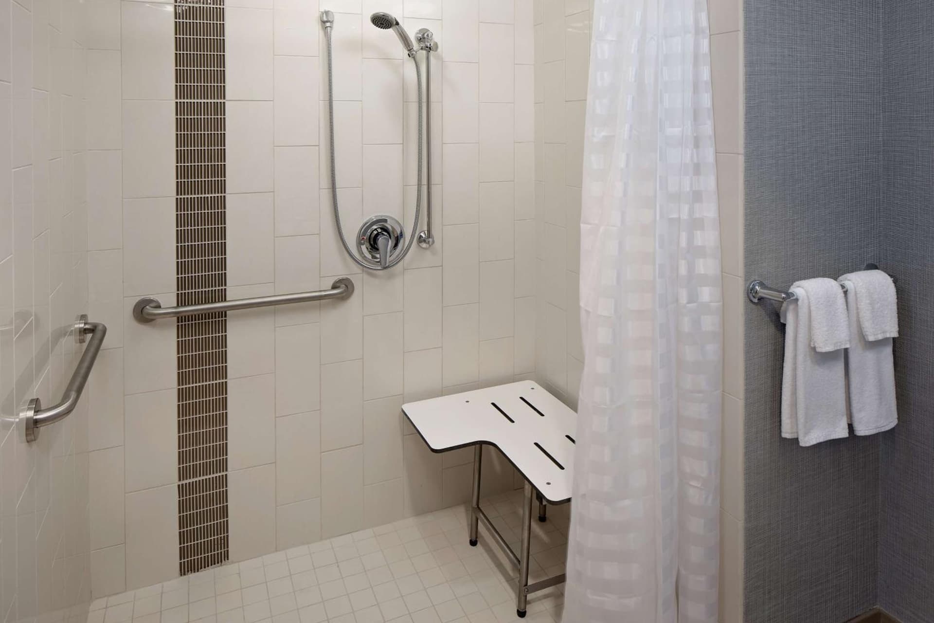Hyatt Place Glendale/Los Angeles gallery photo in Glendale, CA — image 24