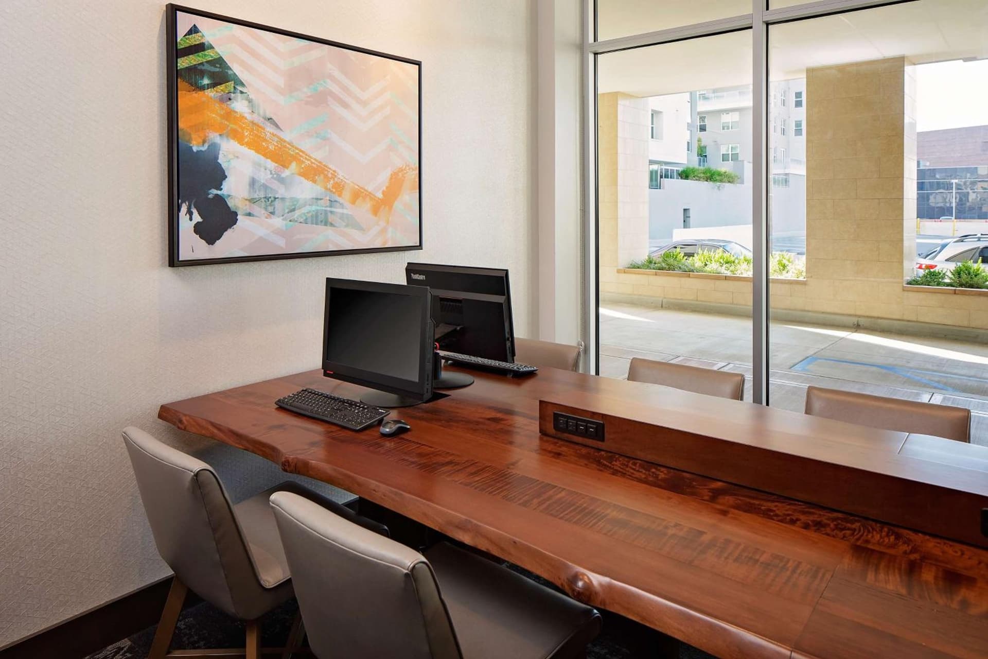 Hyatt Place Glendale/Los Angeles gallery photo in Glendale, CA — image 16