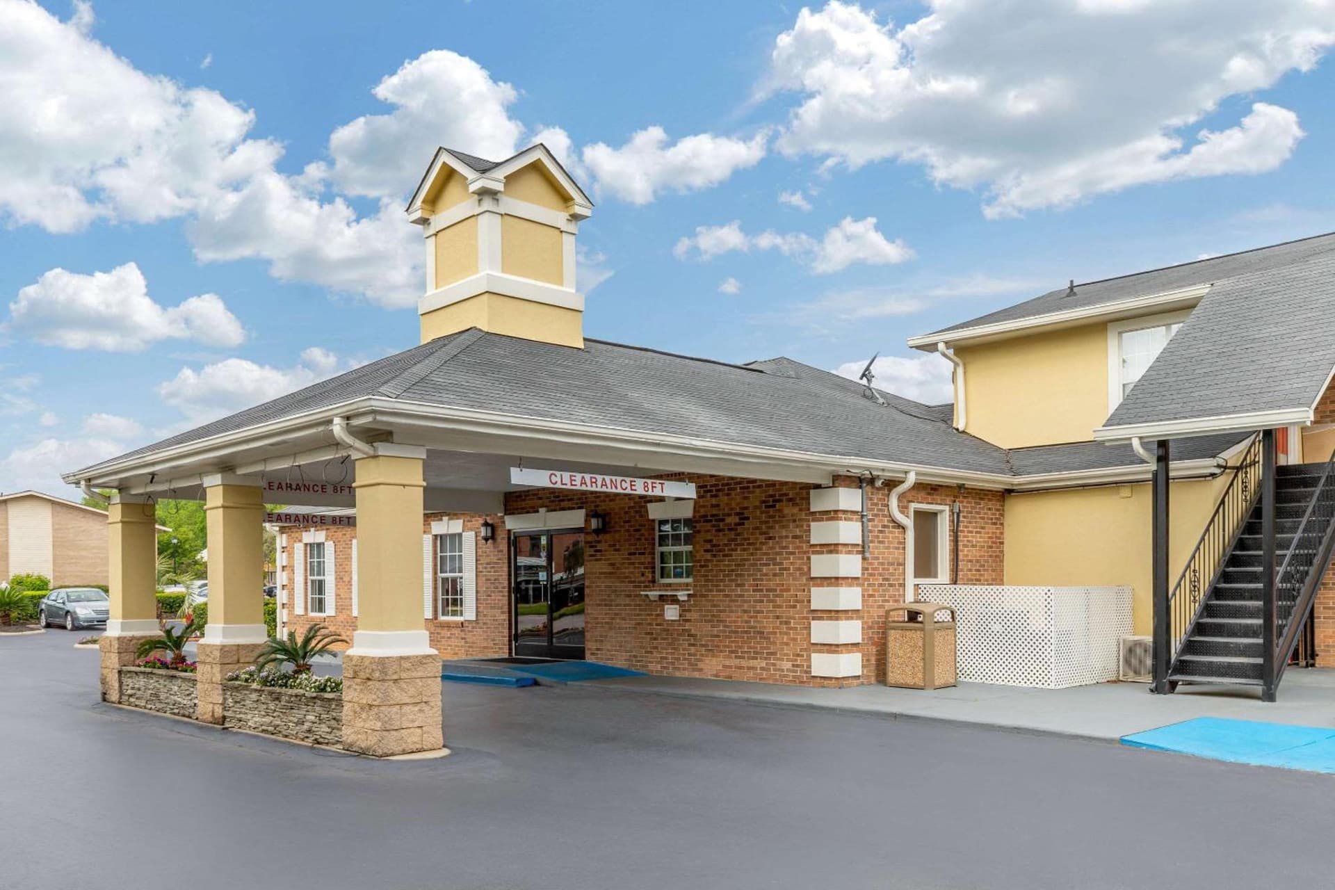 Quality Inn & Suites Lexington property views in Lexington, SC — gallery photo 3