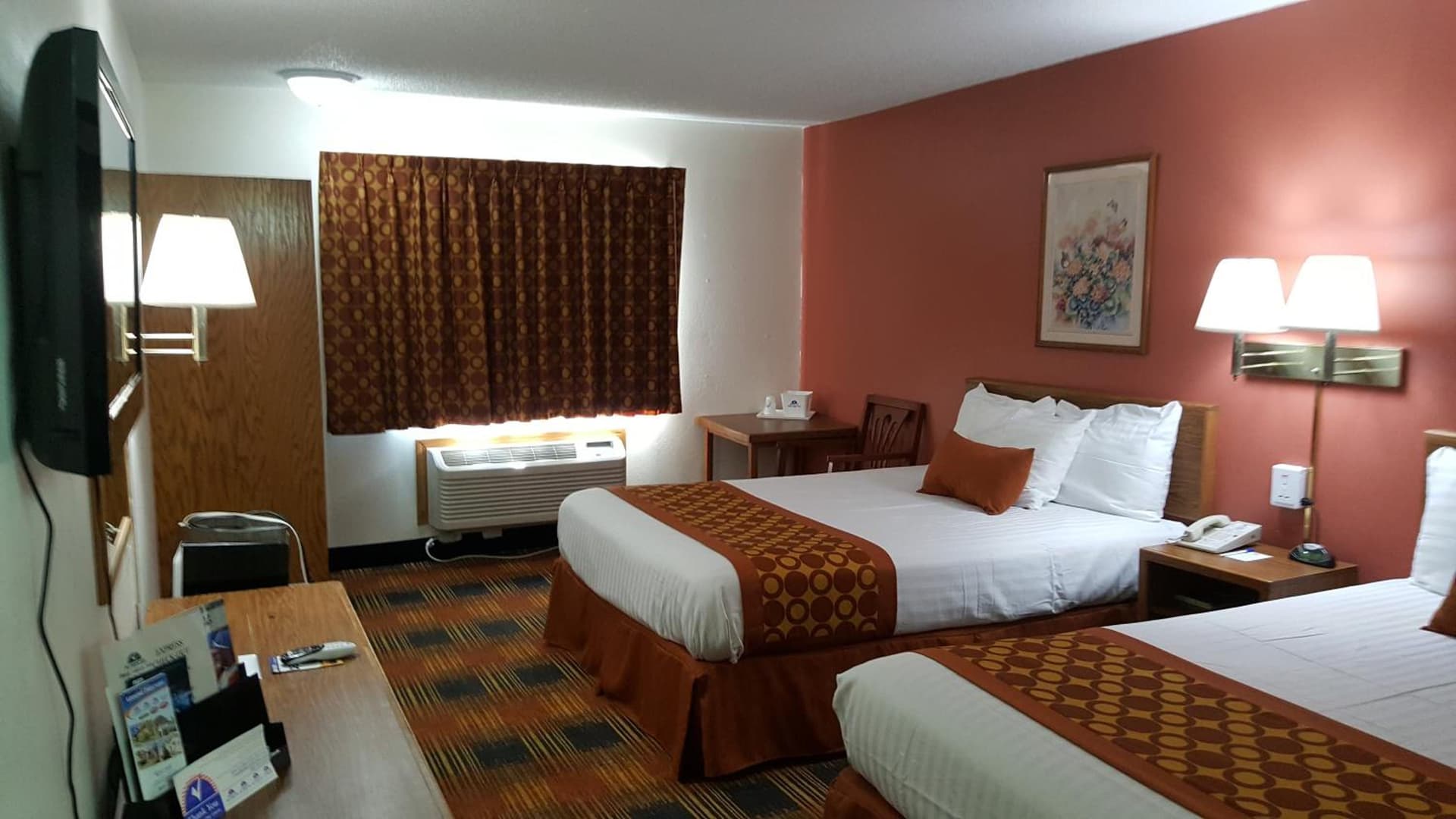 Americas Best Value Inn and Suites - Nevada property views in Nevada, MO — gallery photo 3