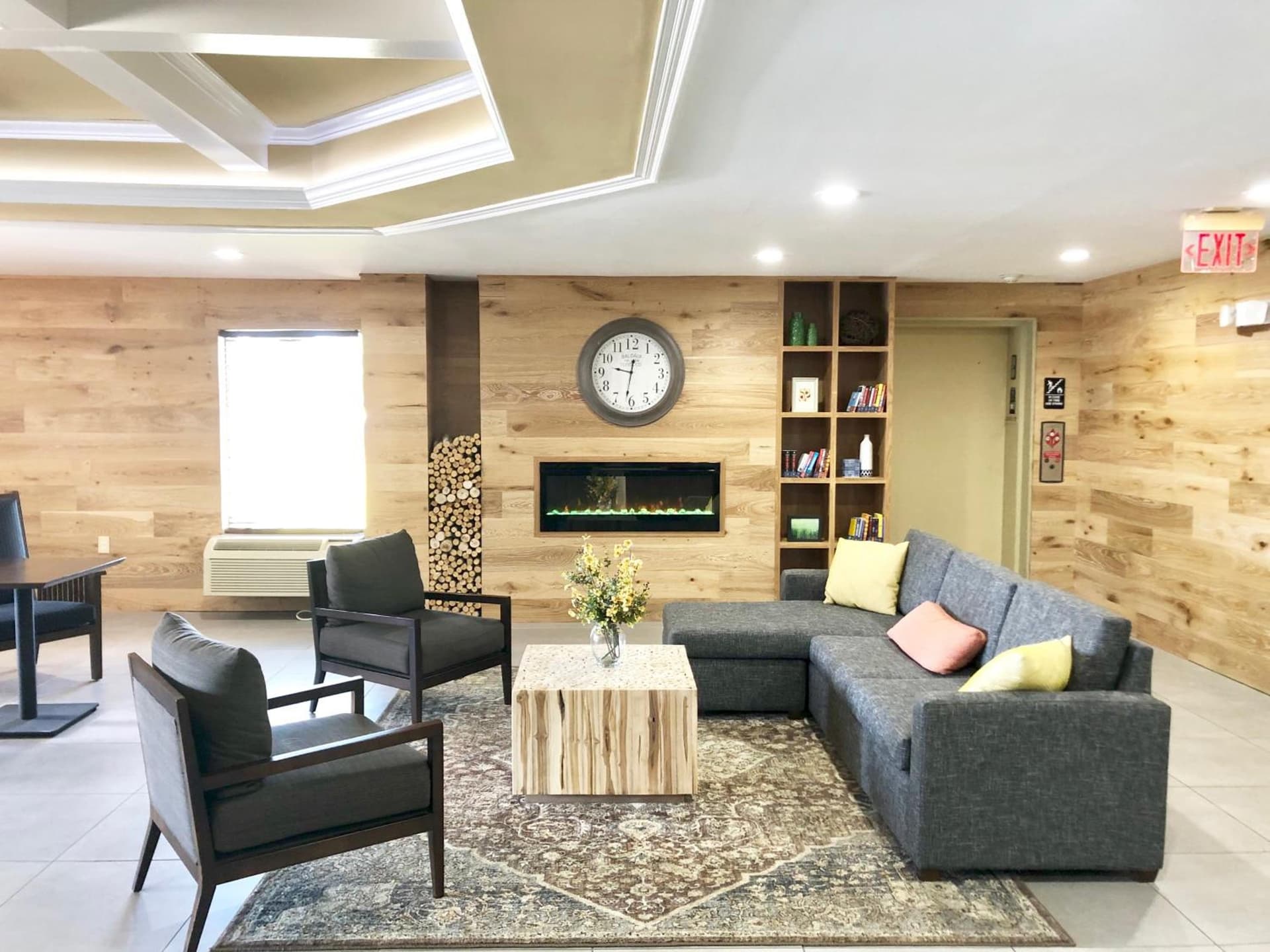 Country Inn & Suites by Radisson, Greenville, NC gallery photo in Winterville, NC — image 9