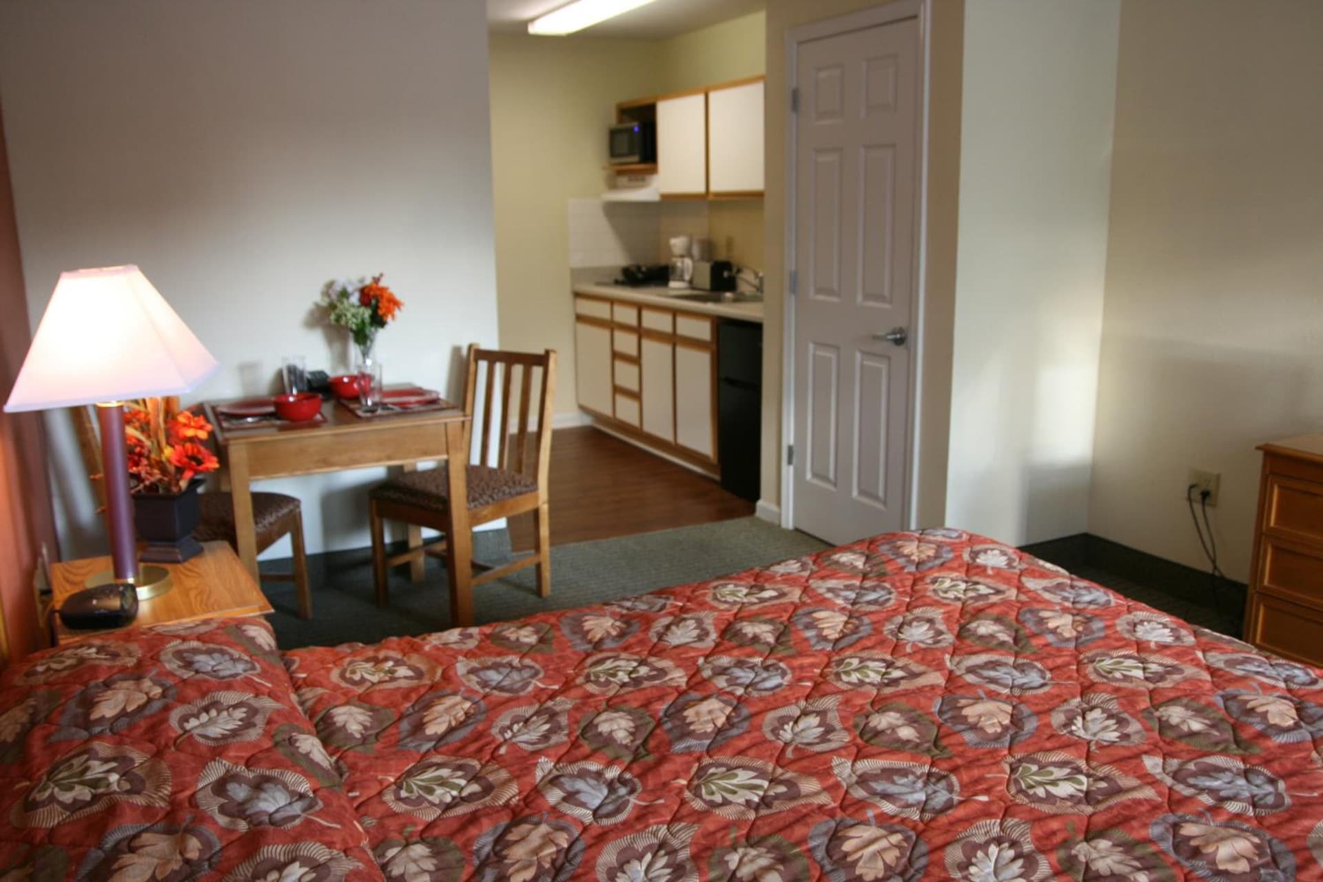 Affordable Suites Rocky Mount interior in Rocky Mount, NC — gallery photo 2