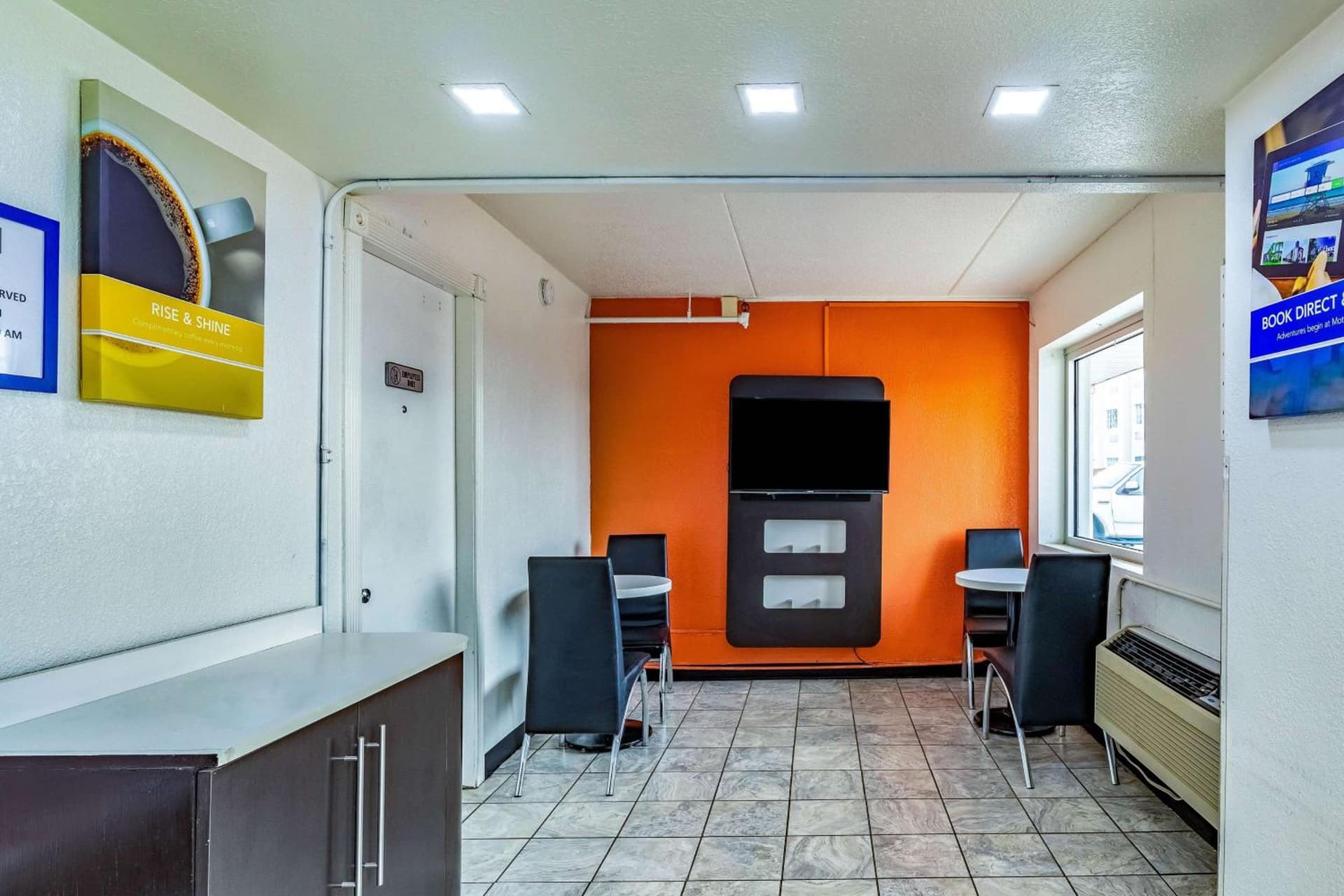 Motel 6-Joliet, IL - I-80 gallery photo in Joliet, IL — image 18