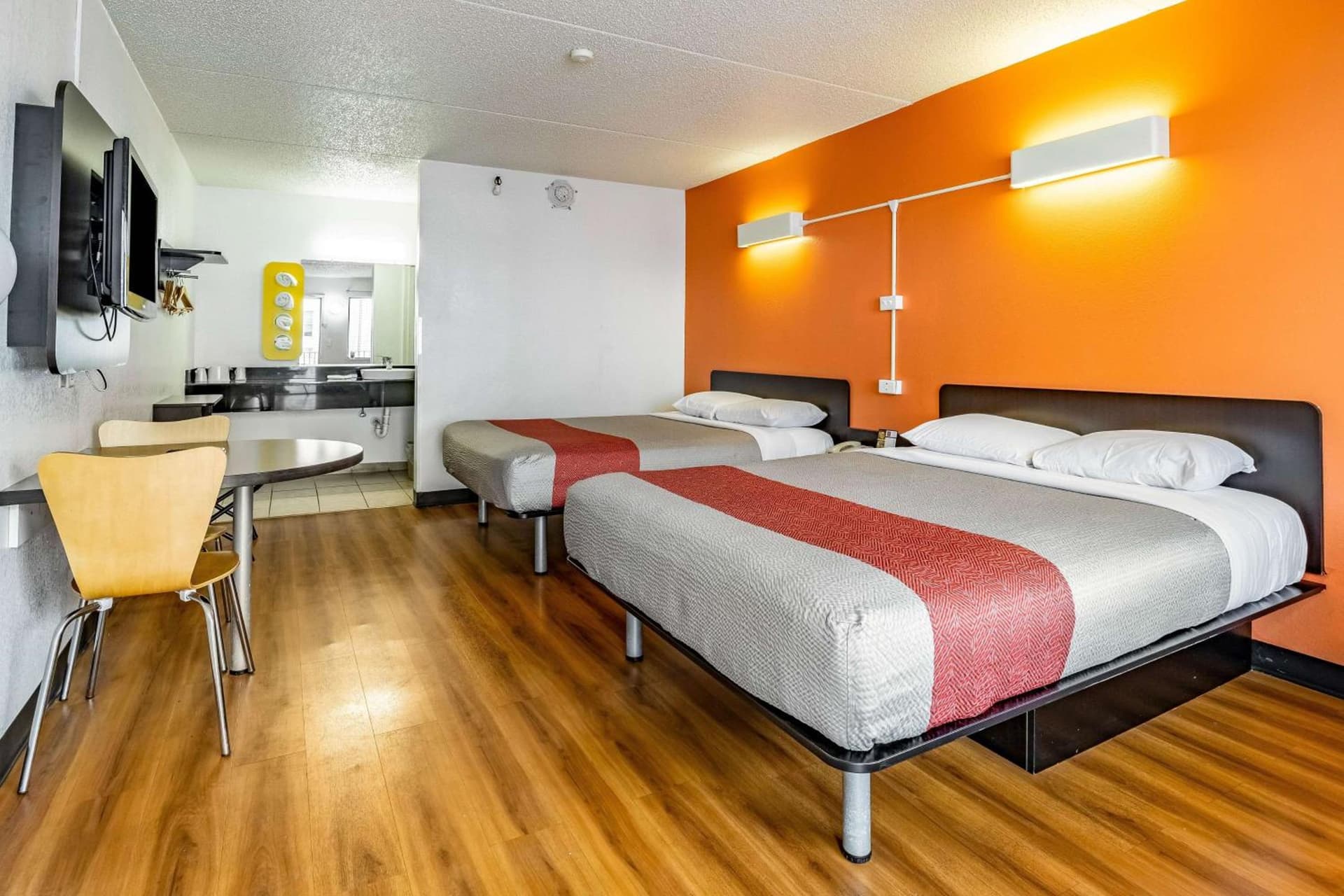 Motel 6-Joliet, IL - I-80 gallery photo in Joliet, IL — image 9