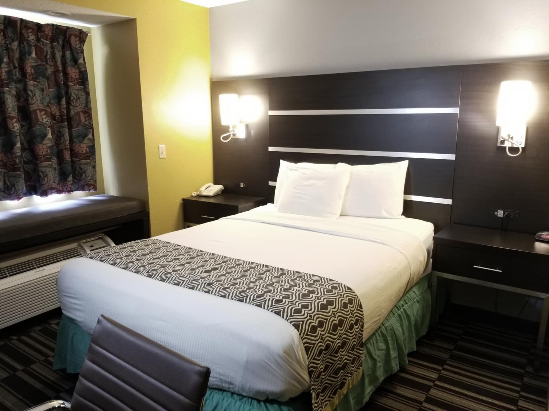 Microtel Inn & Suites by Wyndham Riverside gallery photo in Dayton, OH — image 8