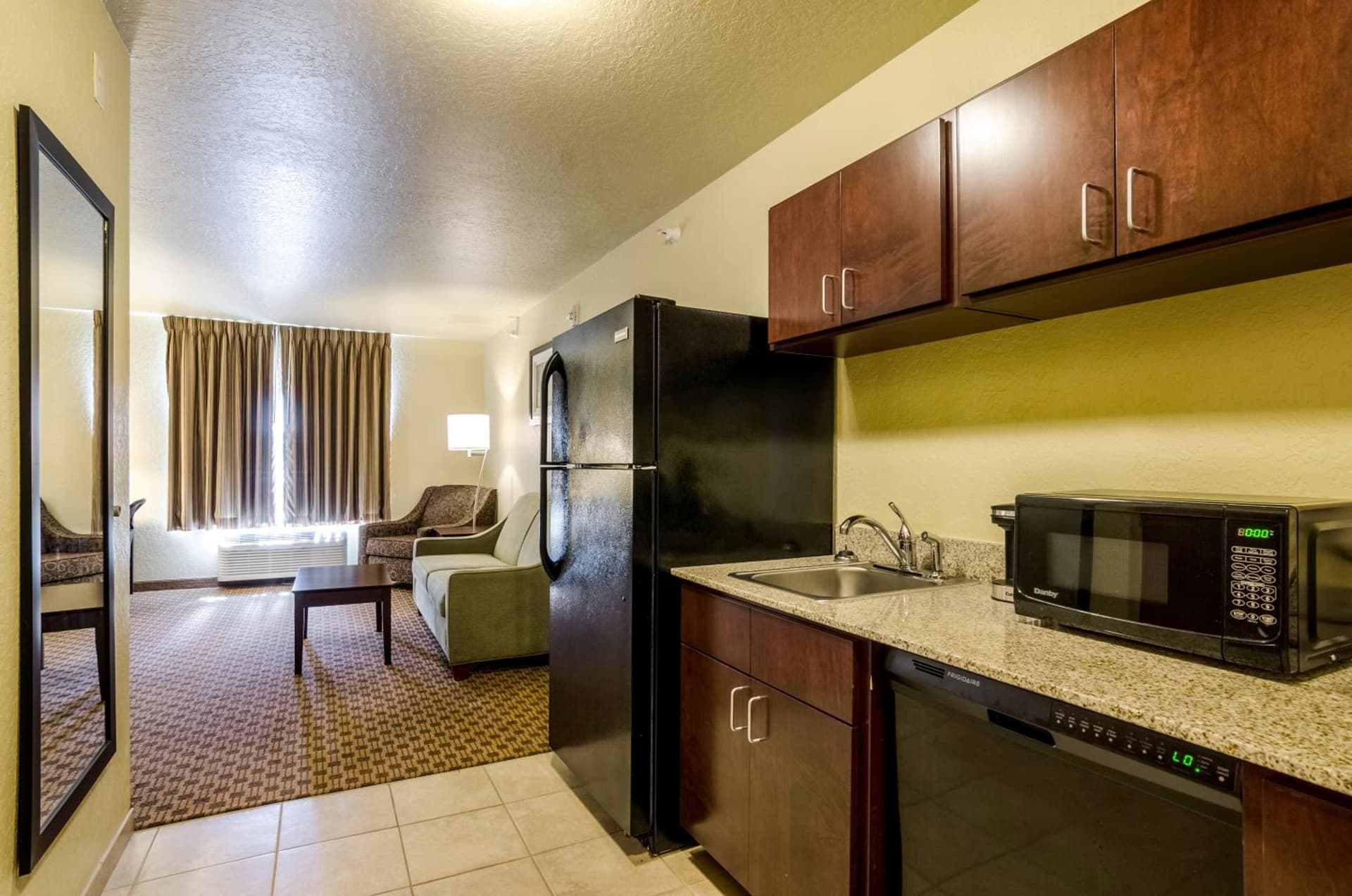 Cobblestone Inn and Suites - Eaton gallery photo in Eaton, CO — image 25
