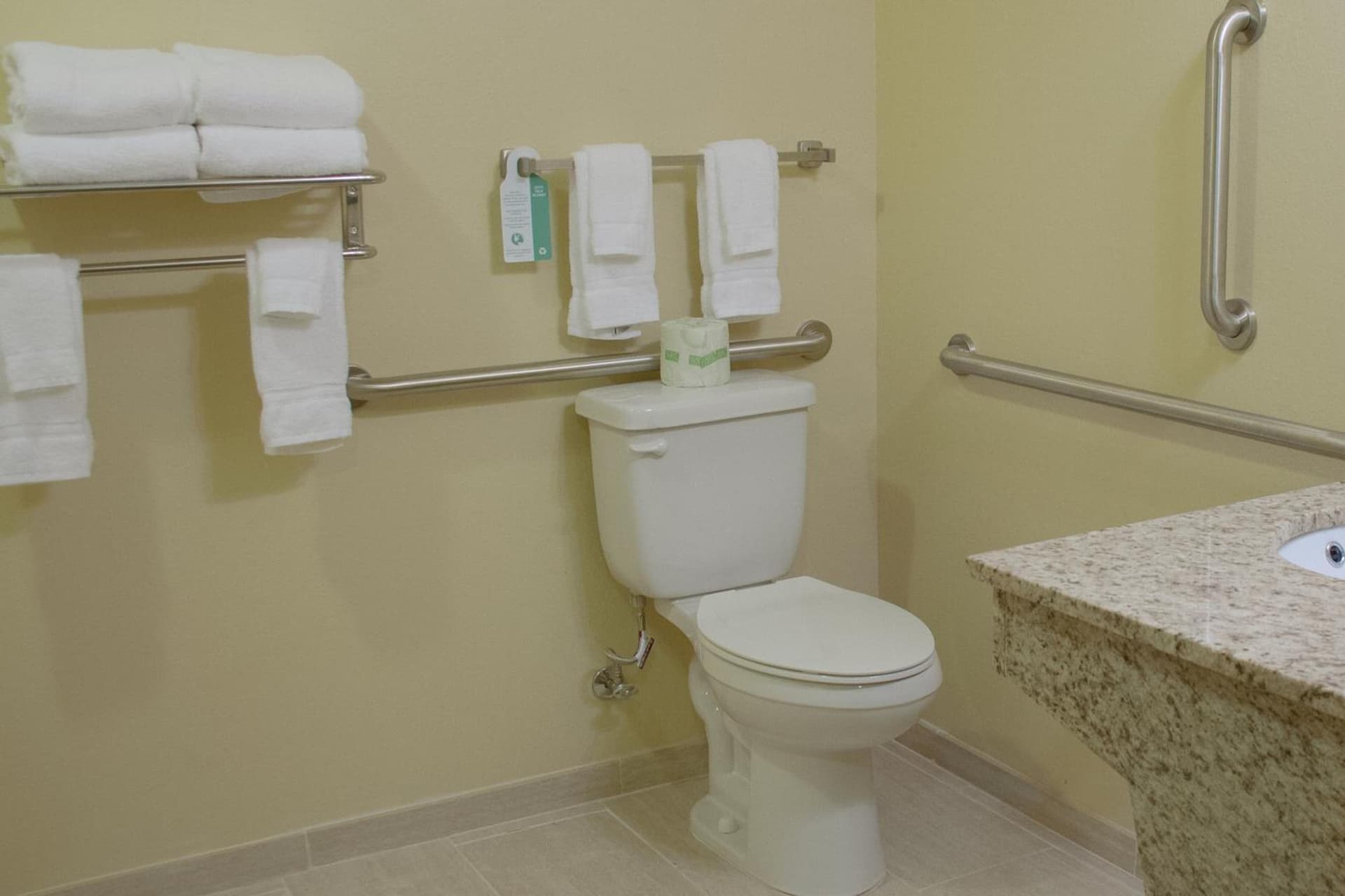 Cobblestone Inn and Suites - Eaton gallery photo in Eaton, CO — image 15