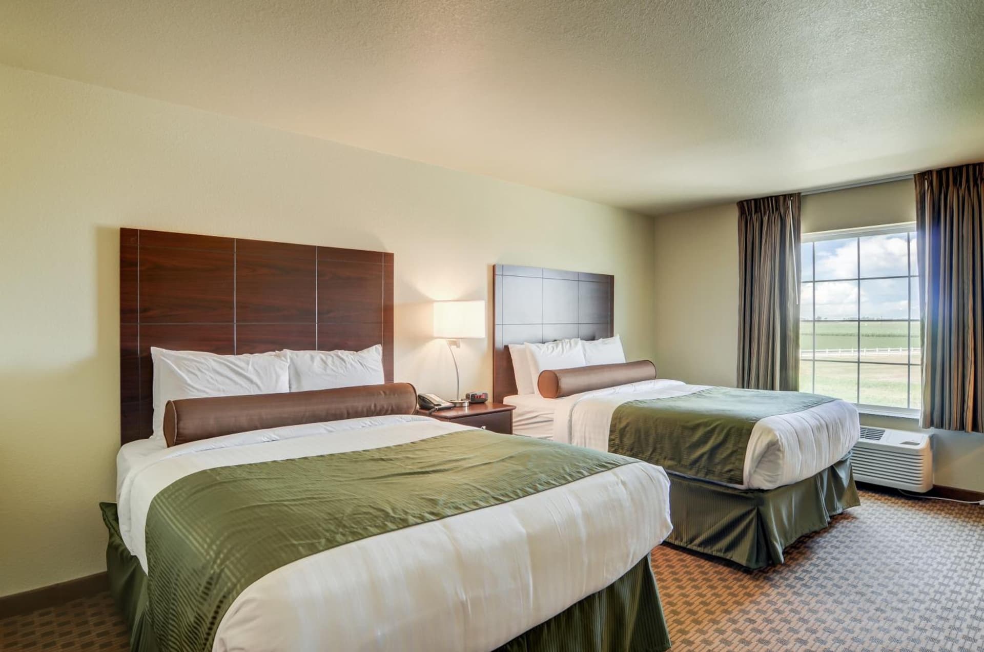 Cobblestone Inn and Suites - Eaton interior in Eaton, CO — gallery photo 2