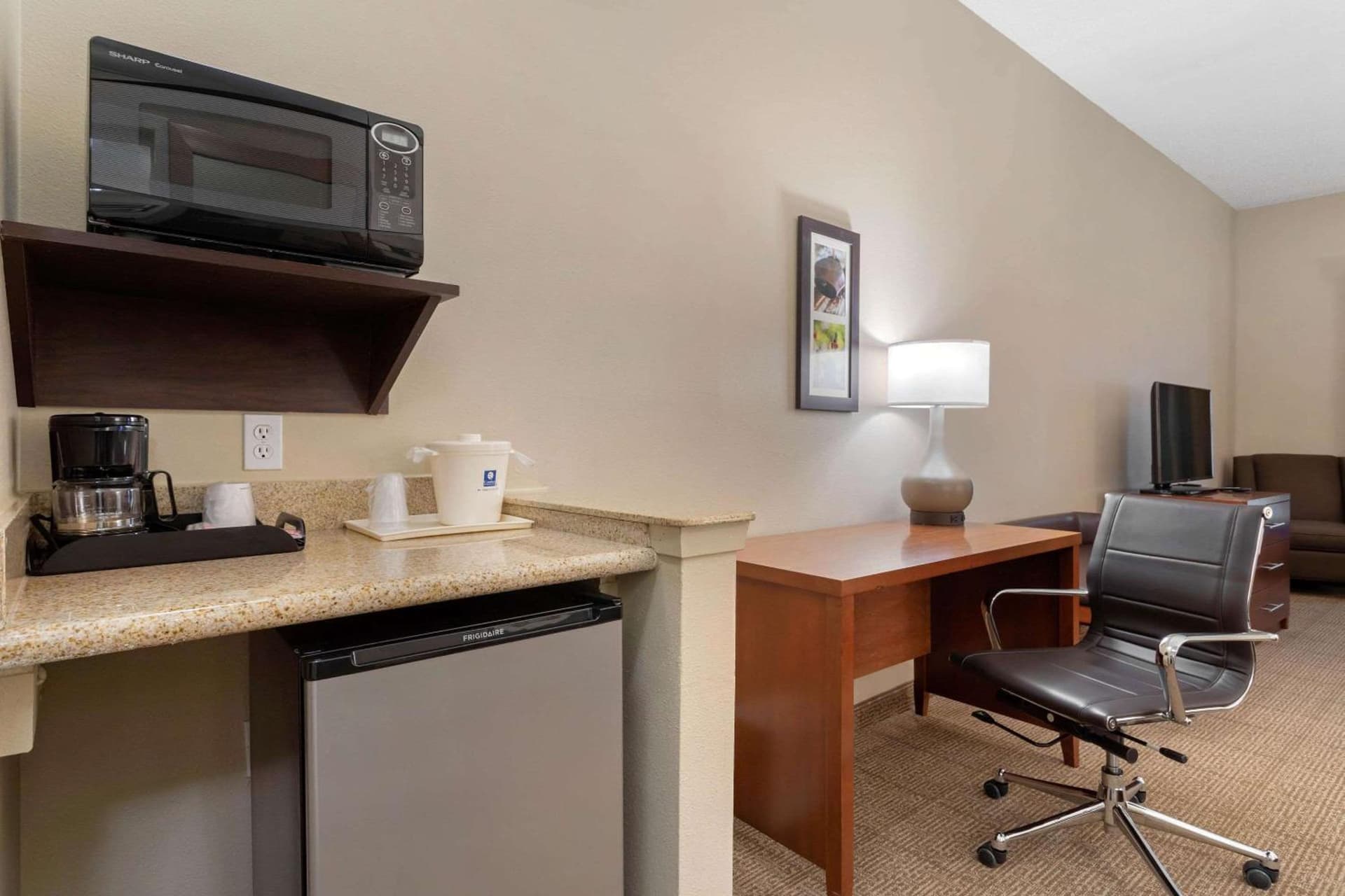 Comfort Inn & Suites Port Arthur-Port Neches gallery photo in Port Arthur, TX — image 20
