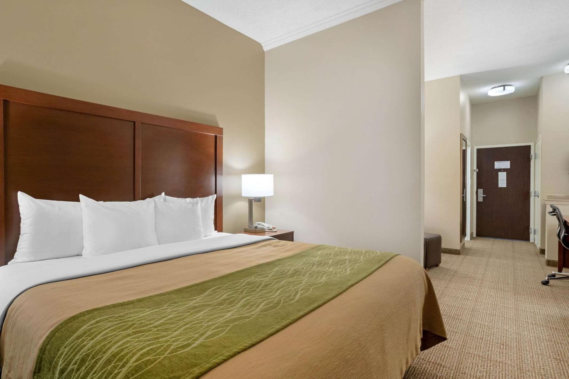 Comfort Inn & Suites Port Arthur-Port Neches gallery photo in Port Arthur, TX — image 27
