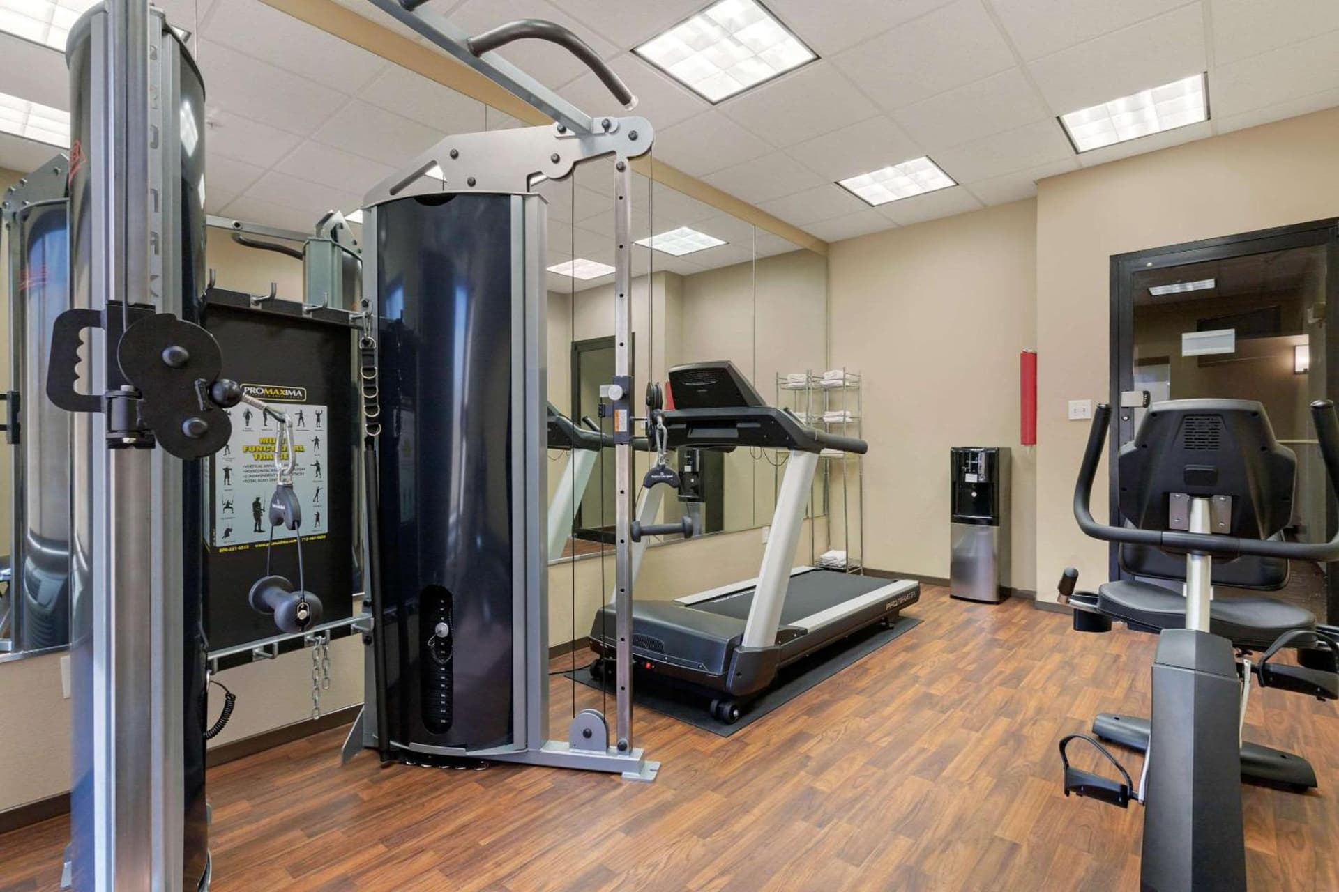 Comfort Inn & Suites Port Arthur-Port Neches gallery photo in Port Arthur, TX — image 9