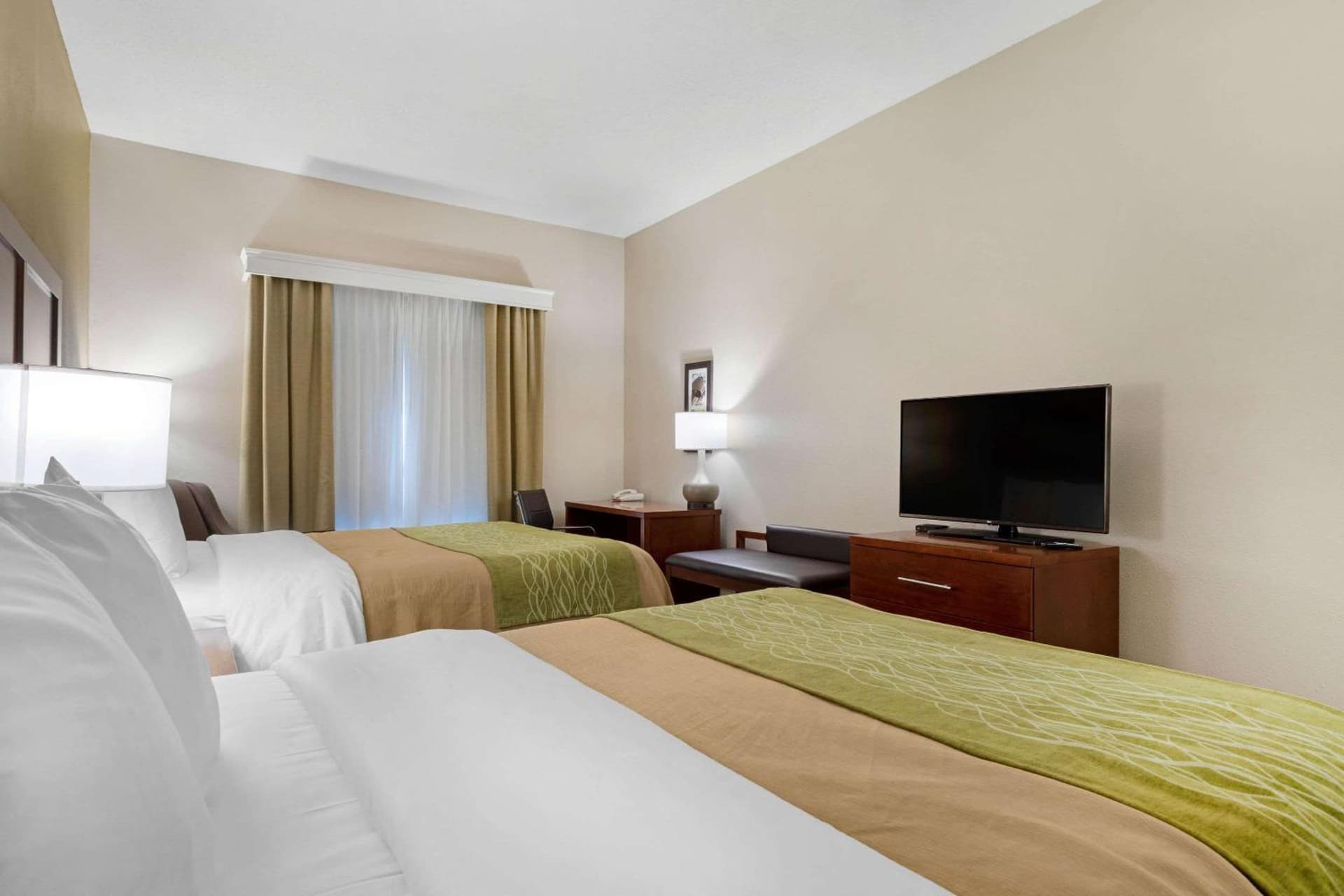 Comfort Inn & Suites Port Arthur-Port Neches gallery photo in Port Arthur, TX — image 7