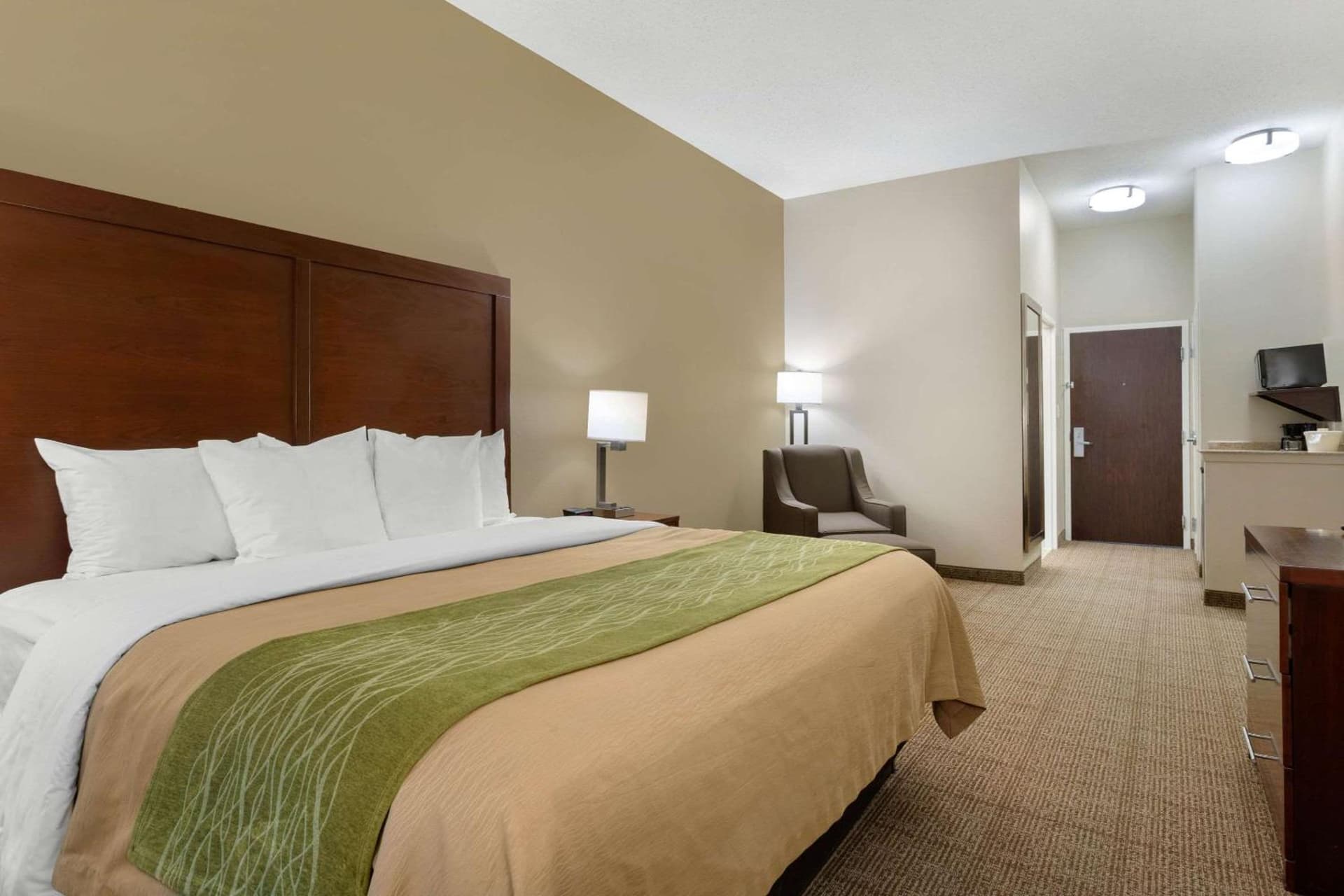 Comfort Inn & Suites Port Arthur-Port Neches gallery photo in Port Arthur, TX — image 15