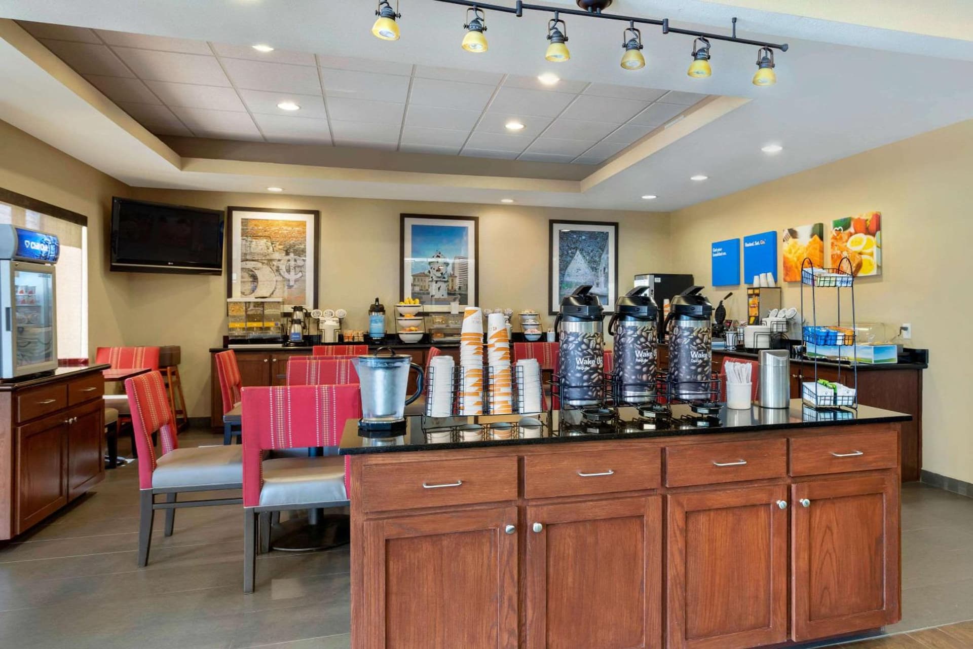Comfort Inn & Suites Port Arthur-Port Neches gallery photo in Port Arthur, TX — image 18
