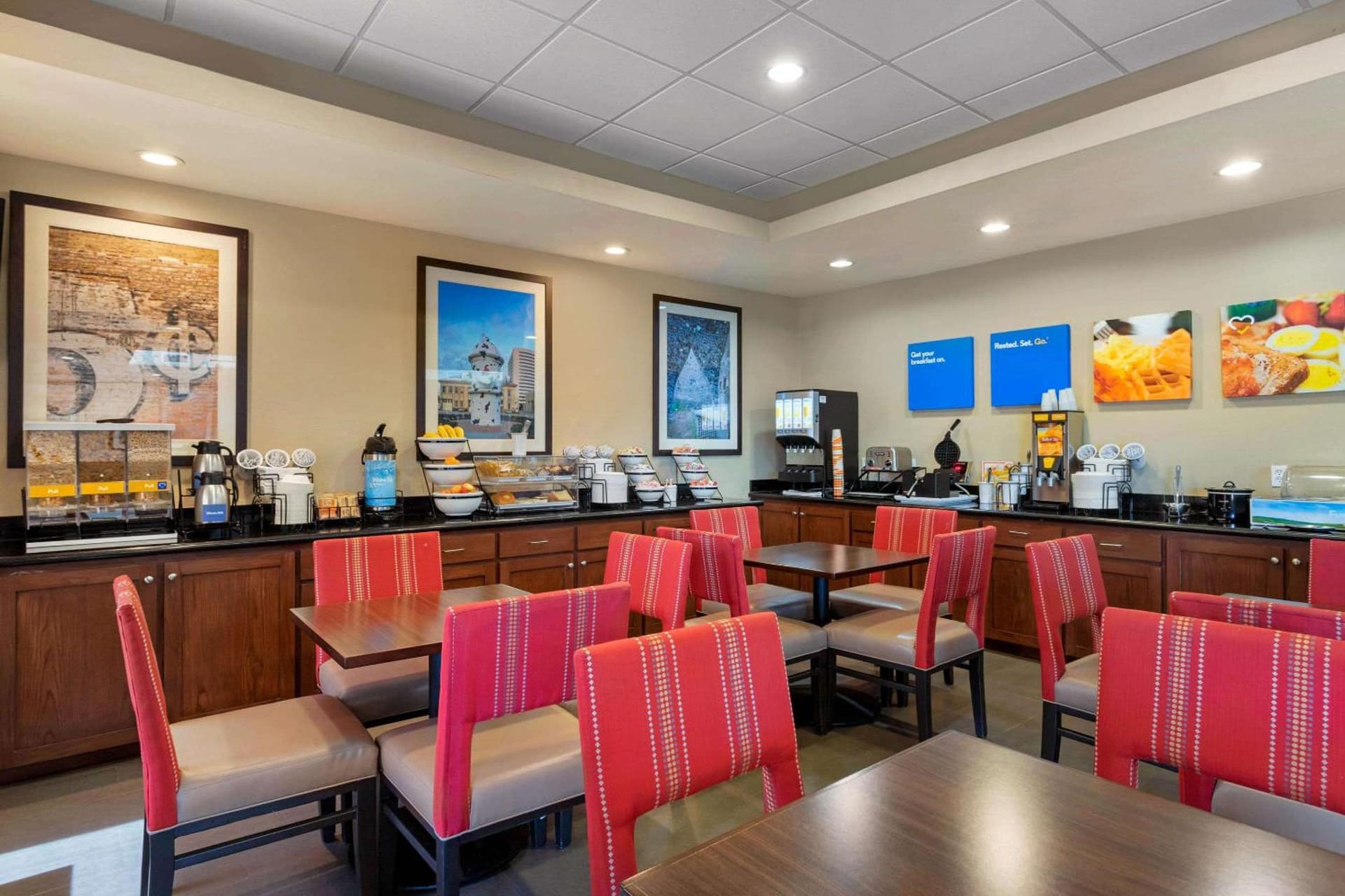 Comfort Inn & Suites Port Arthur-Port Neches gallery photo in Port Arthur, TX — image 10