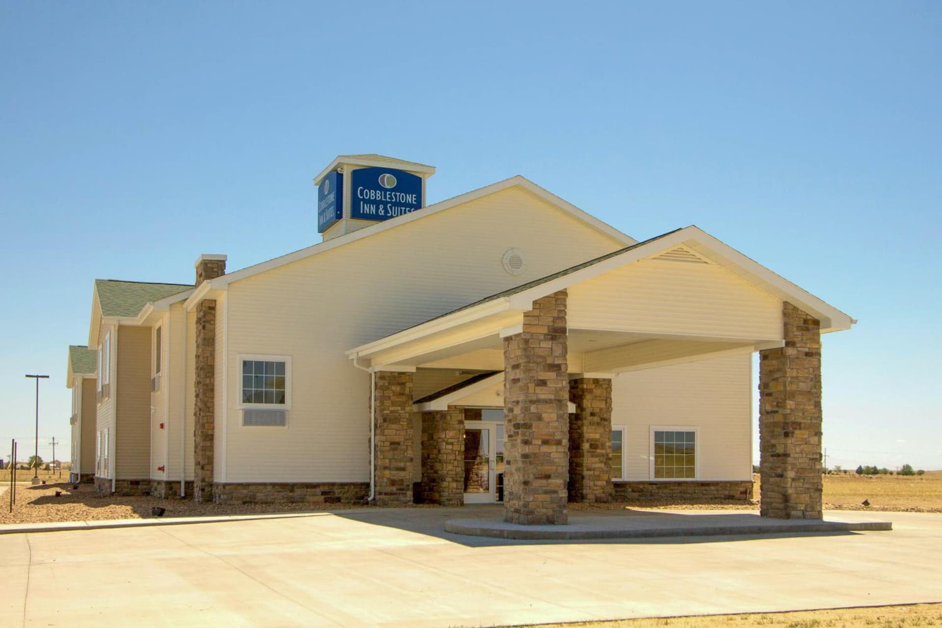Cobblestone Inn & Suites - Eads featured exterior or lobby in Eads, CO — similar hotel