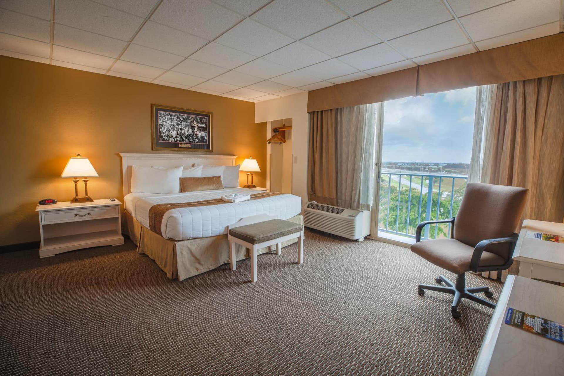 Stadium Hotel gallery photo in Miami Gardens, FL — image 59