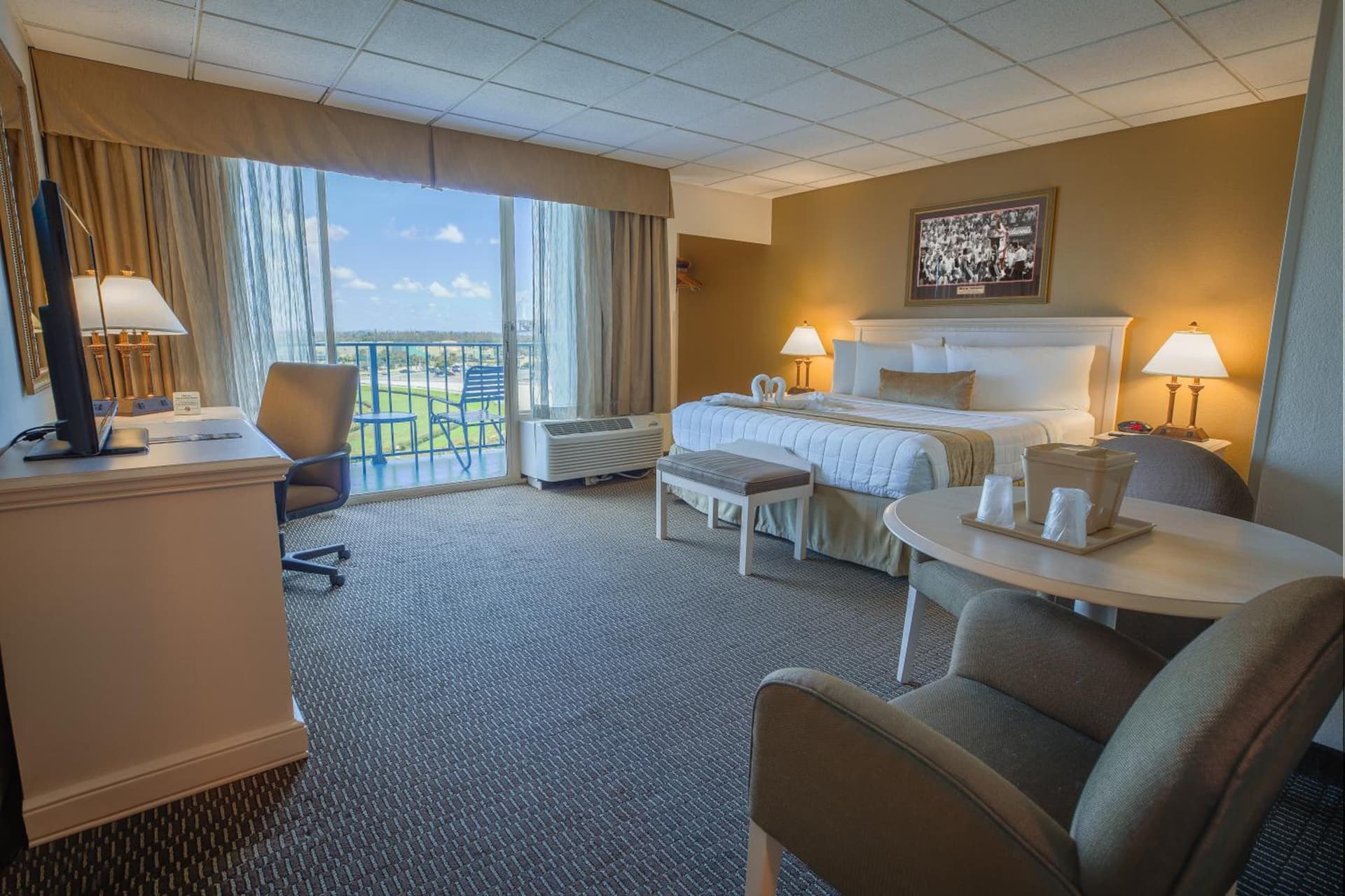 Stadium Hotel gallery photo in Miami Gardens, FL — image 48