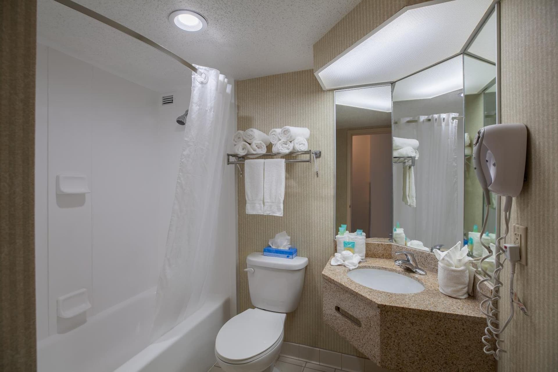 Stadium Hotel gallery photo in Miami Gardens, FL — image 38