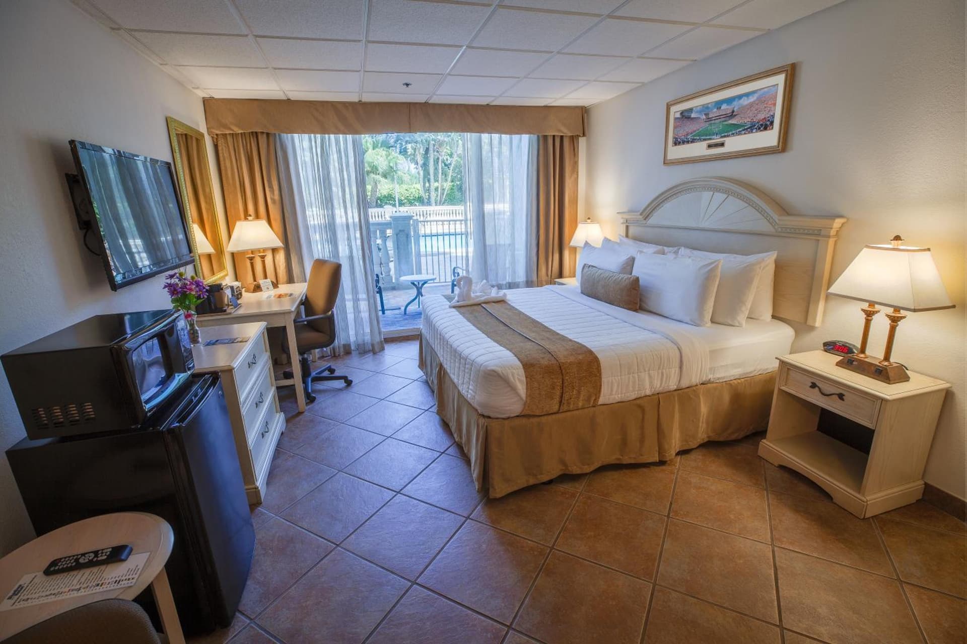 Stadium Hotel gallery photo in Miami Gardens, FL — image 12