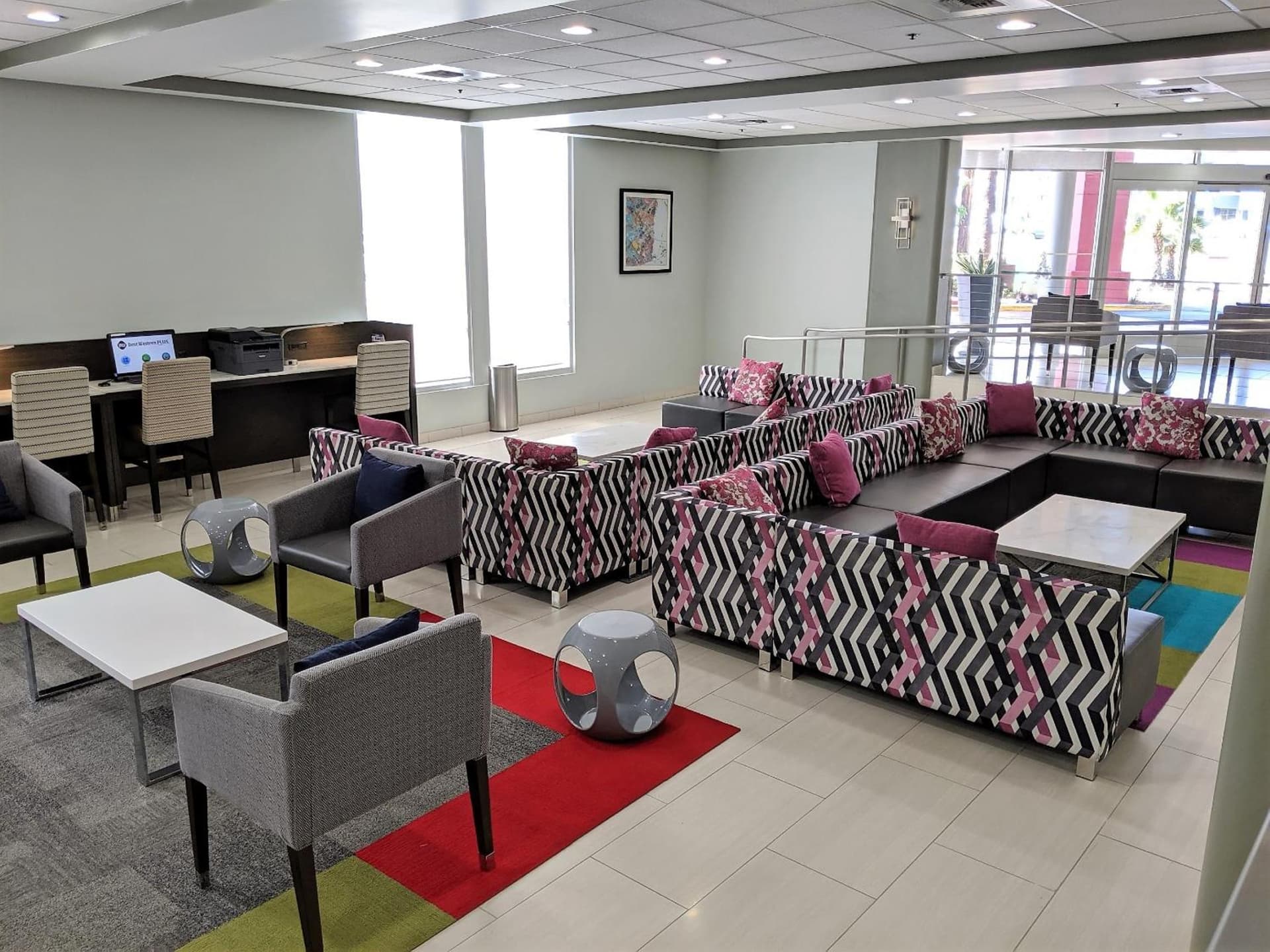 Best Western Plus Commerce Hotel gallery photo in Los Angeles, CA — image 21