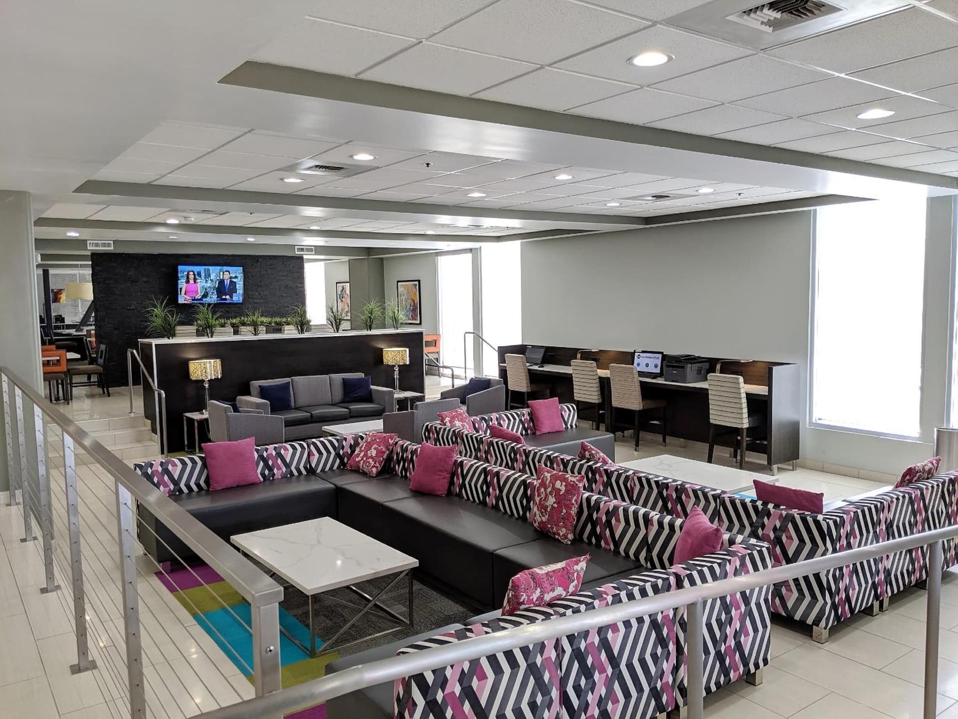 Best Western Plus Commerce Hotel gallery photo in Los Angeles, CA — image 77