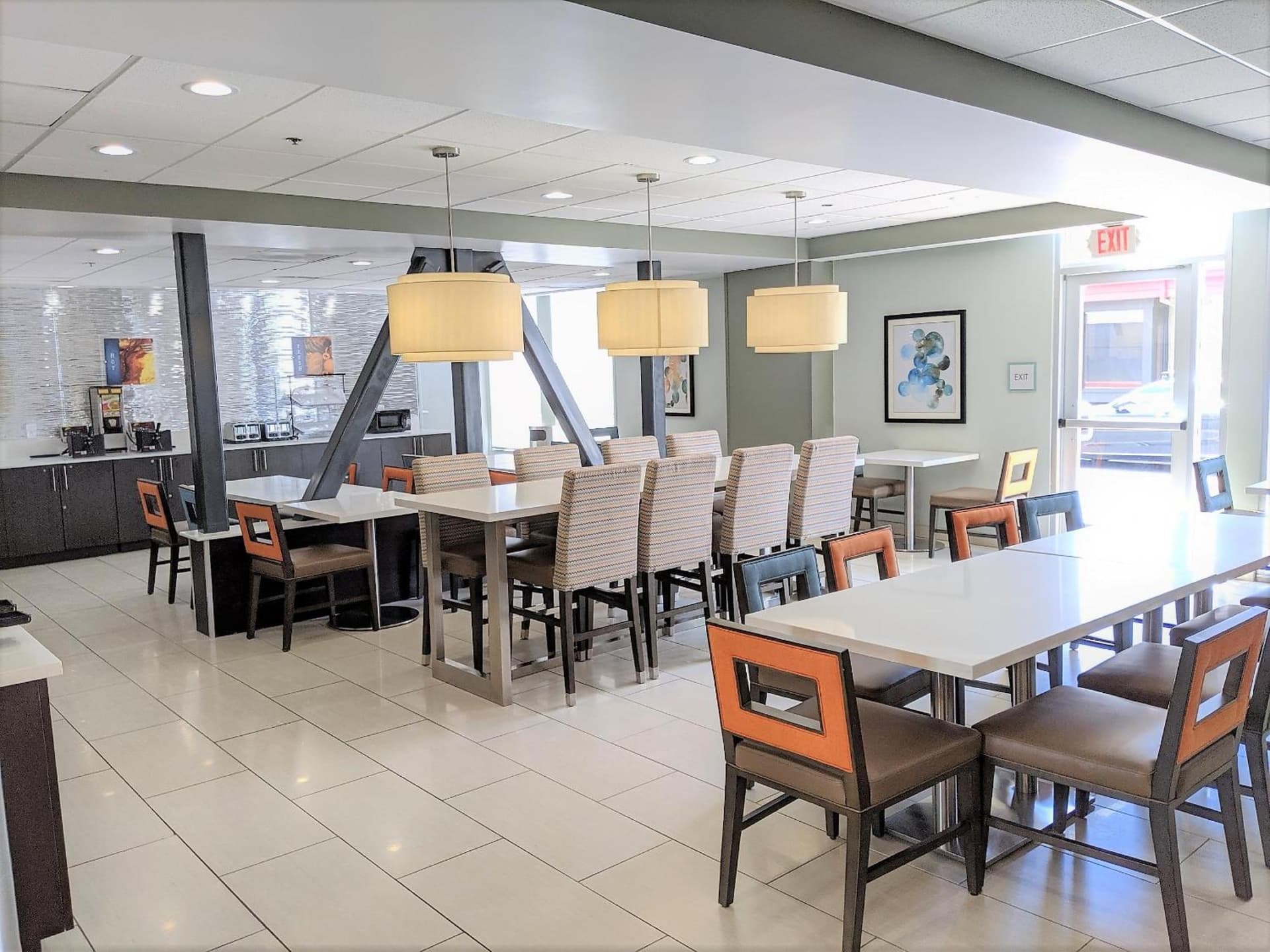 Best Western Plus Commerce Hotel gallery photo in Los Angeles, CA — image 49