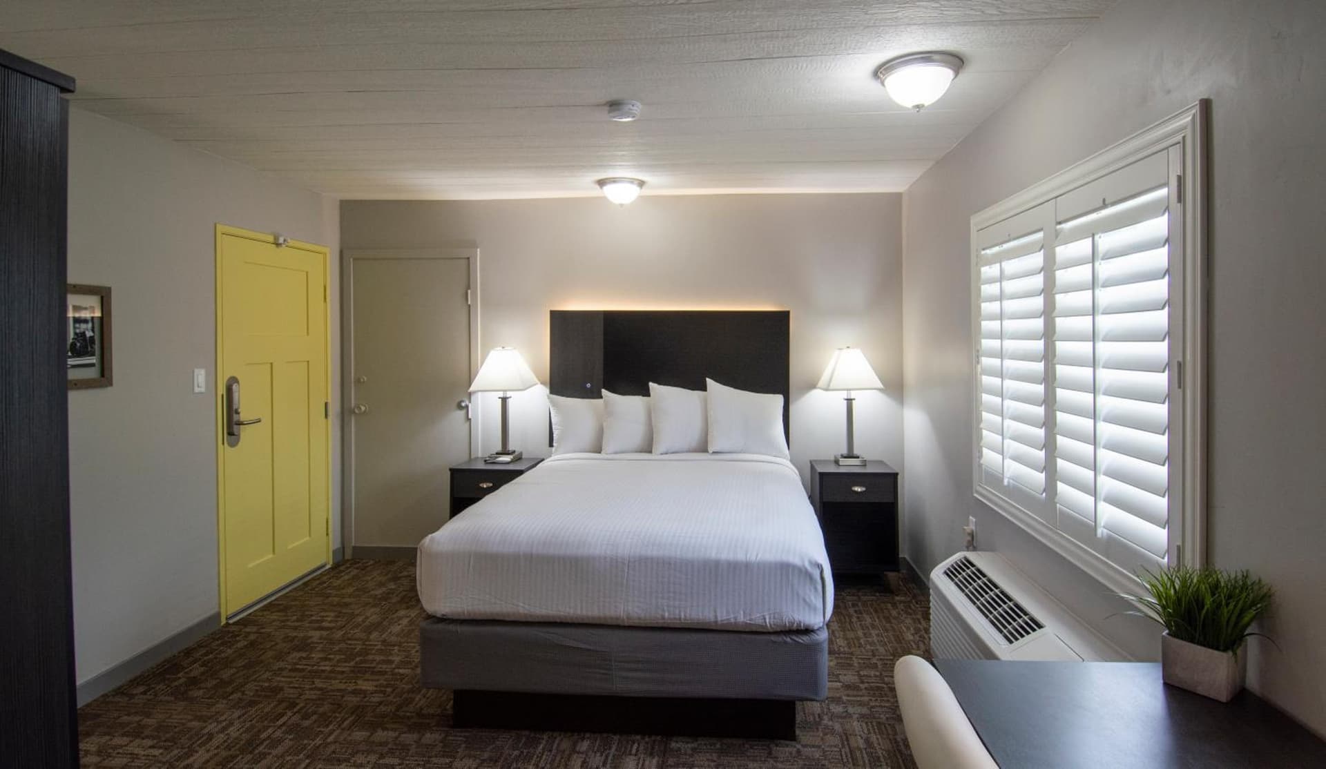 Americana Modern Hotel gallery photo in Redding, CA — image 24