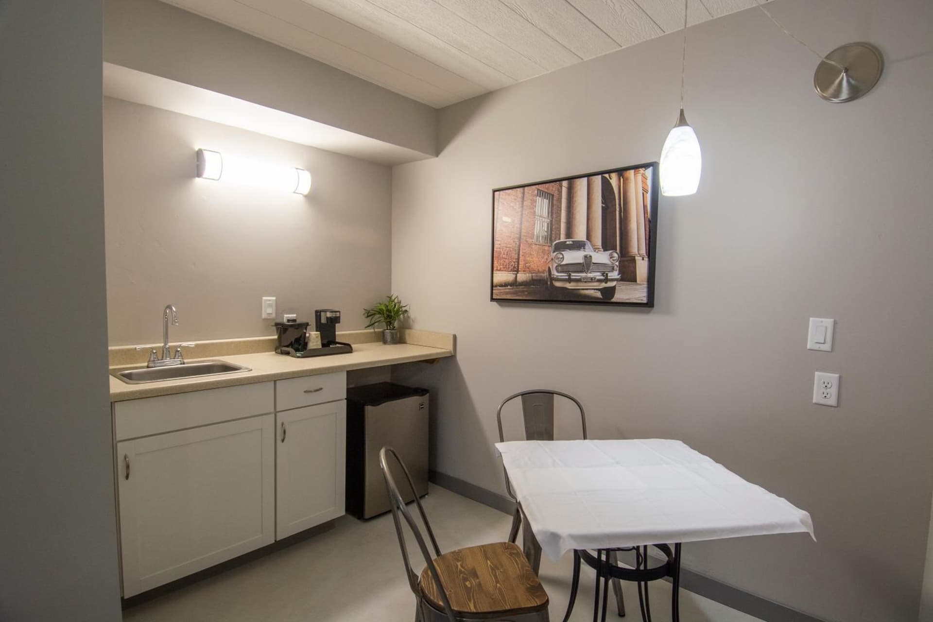 Americana Modern Hotel gallery photo in Redding, CA — image 21