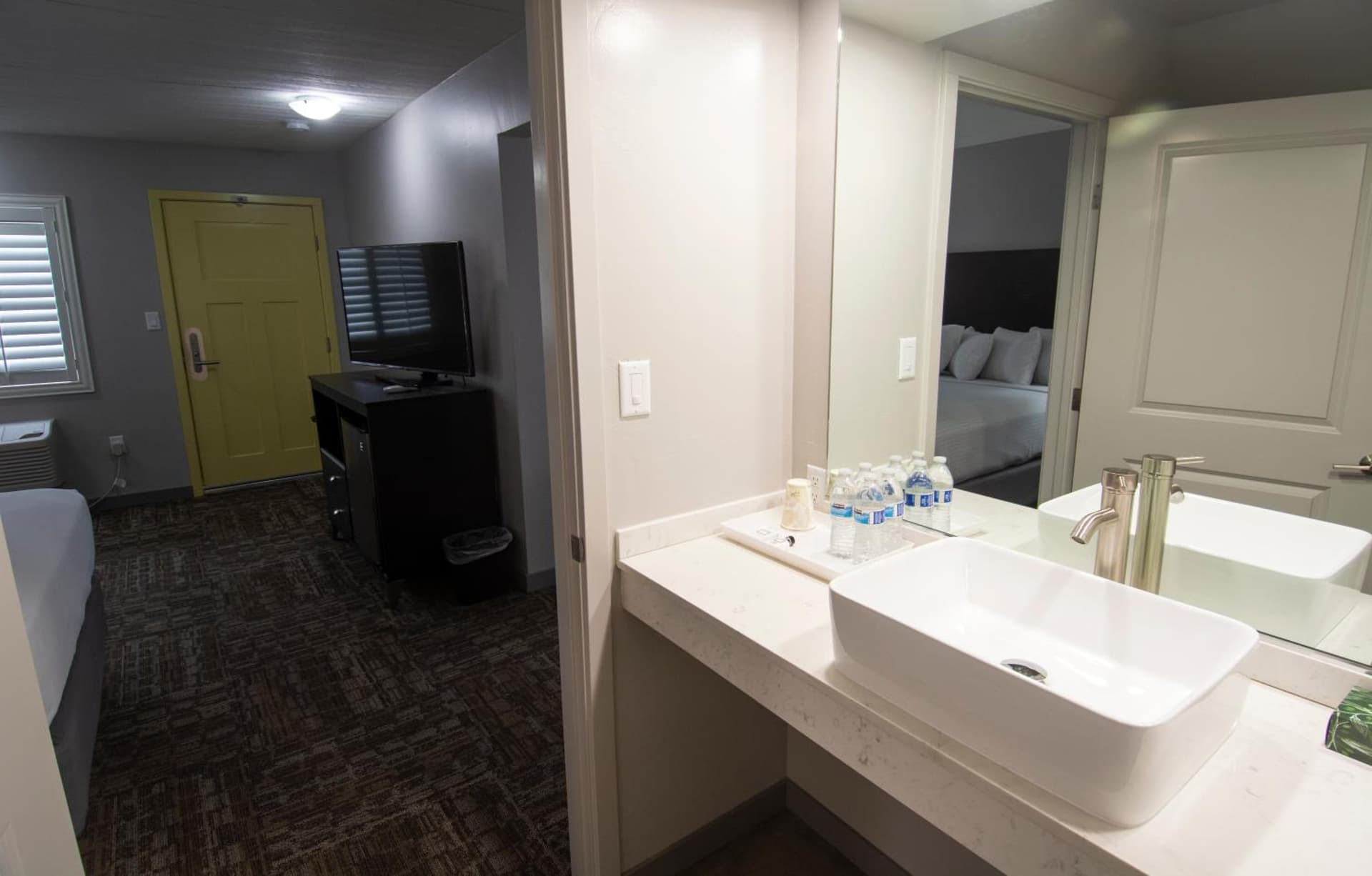 Americana Modern Hotel gallery photo in Redding, CA — image 22