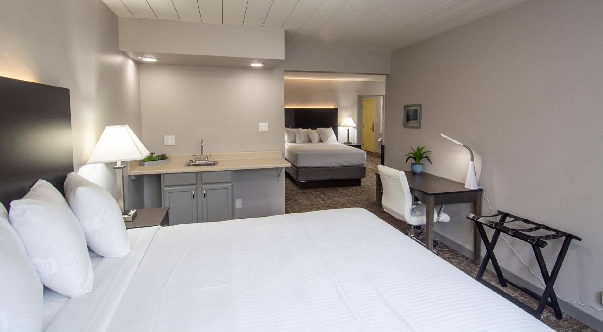 Americana Modern Hotel gallery photo in Redding, CA — image 6