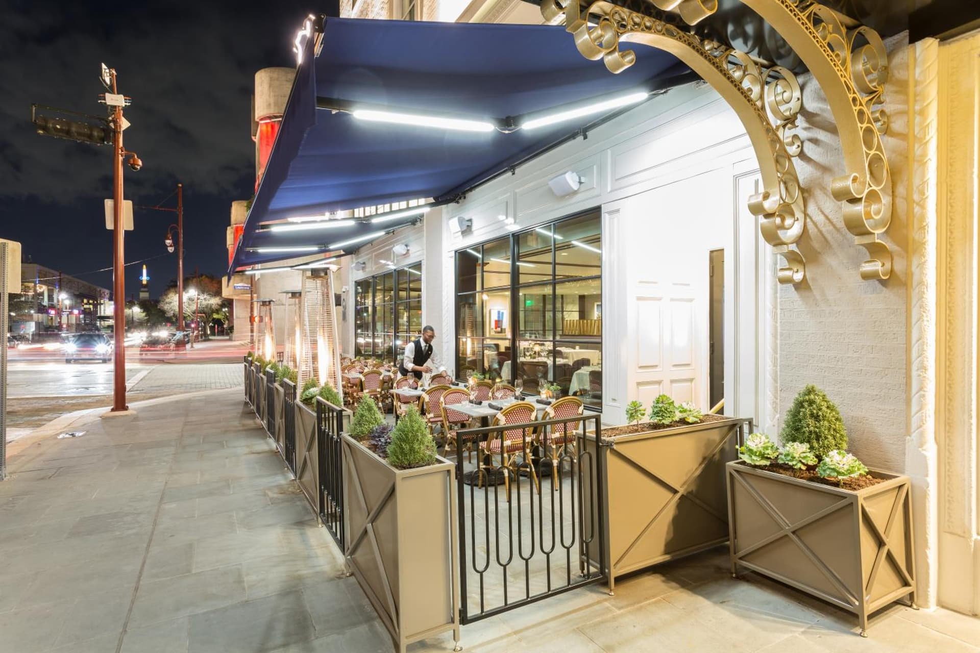 The Lancaster Hotel property views in Houston, TX — gallery photo 3