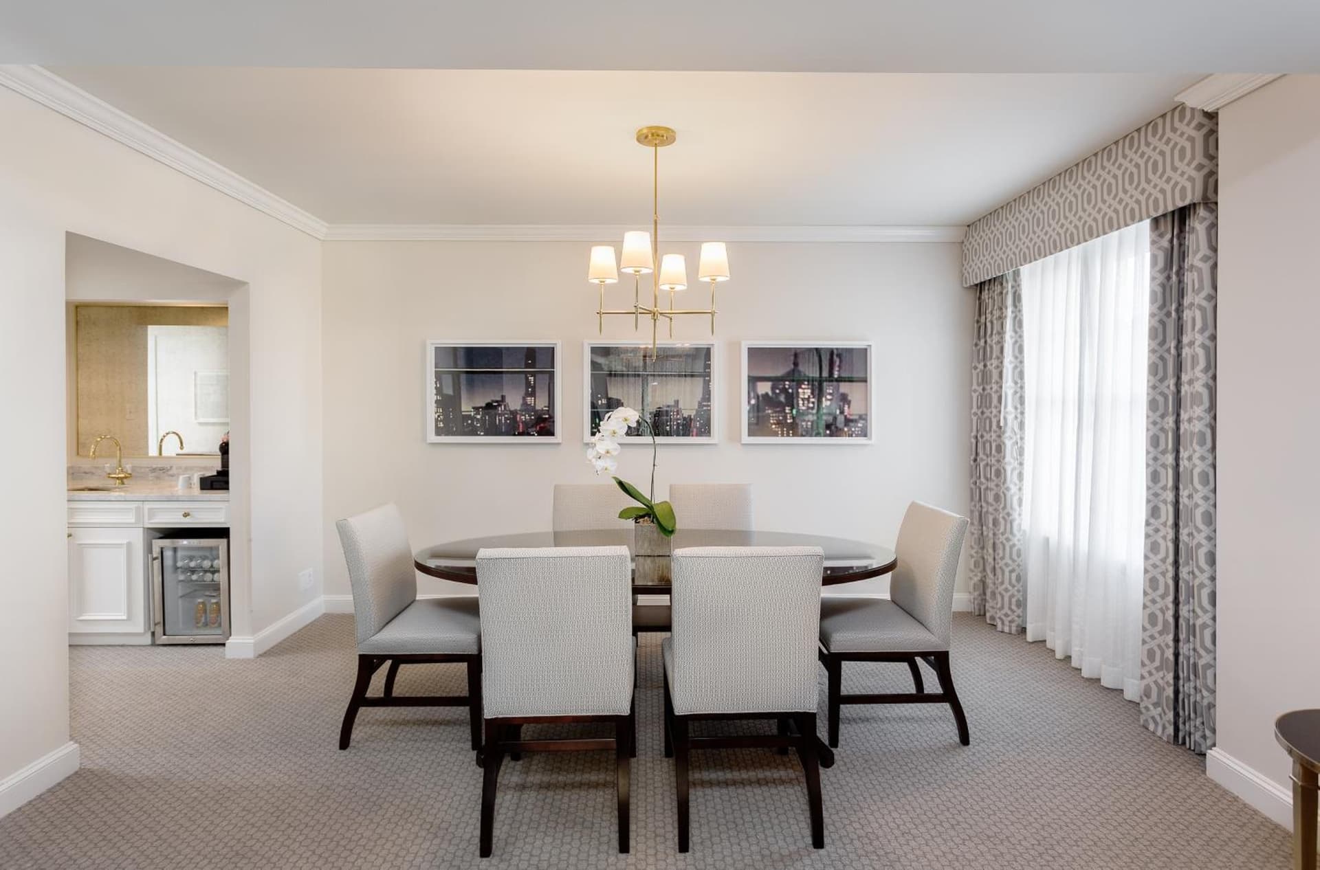 The Lancaster Hotel property views in Houston, TX — gallery photo 3