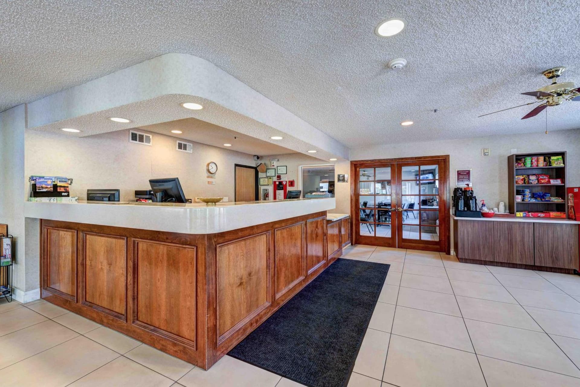 SureStay Plus Hotel by Best Western Redding gallery photo in Redding, CA — image 19